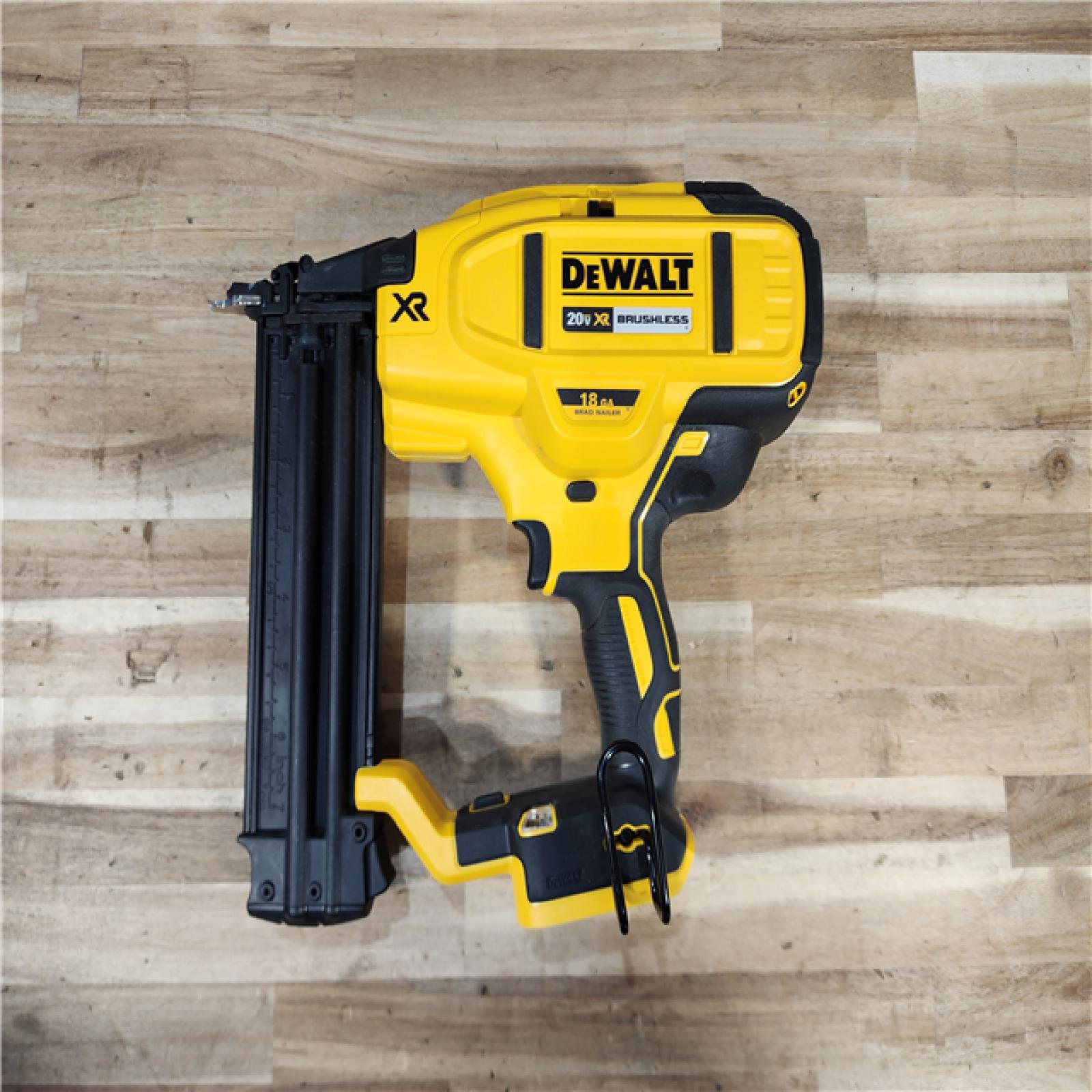 HOUSTON LOCATION - AS-IS DEWALT 20V MAX XR Lithium-Ion Electric Cordless 18-Gauge Brad Nailer (Tool Only)
