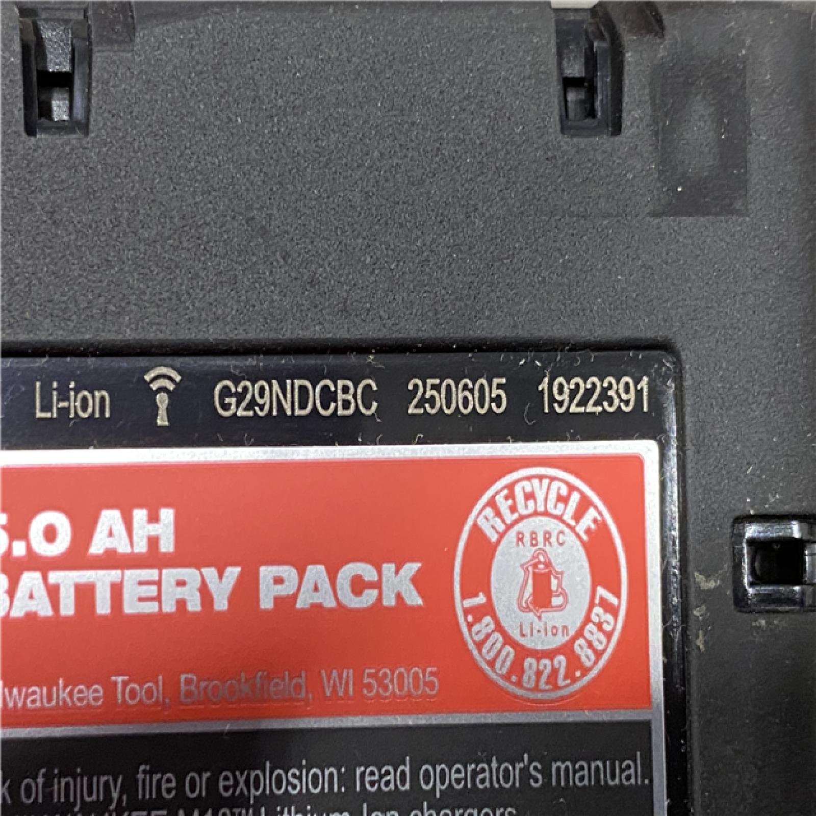 AS-IS Milwaukee FUEL 18V Lithium-Ion Brushless Cordless HACKZALL Reciprocating Saw Kit