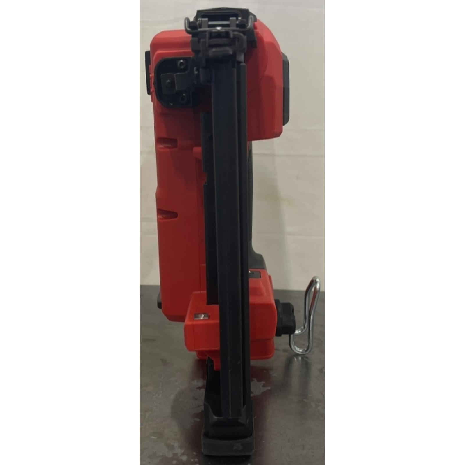 AS-IS- Milwaukee M18 FUEL 18 Gauge Brad Nailer (TOOL ONLY)