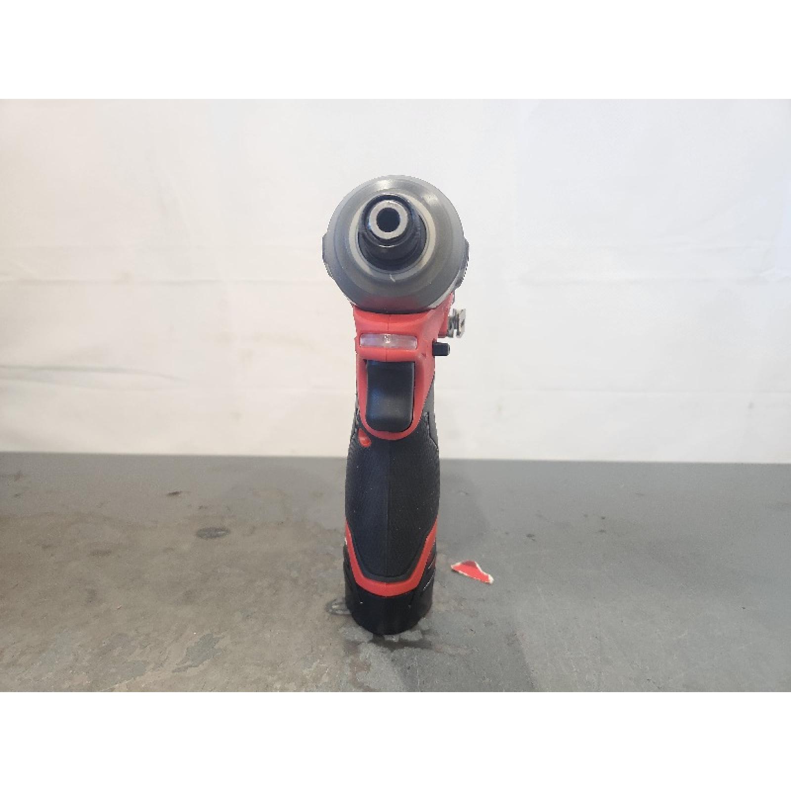 AS-IS-  Impact Driver Kit 1/4 in Hex Drive 12Vdc