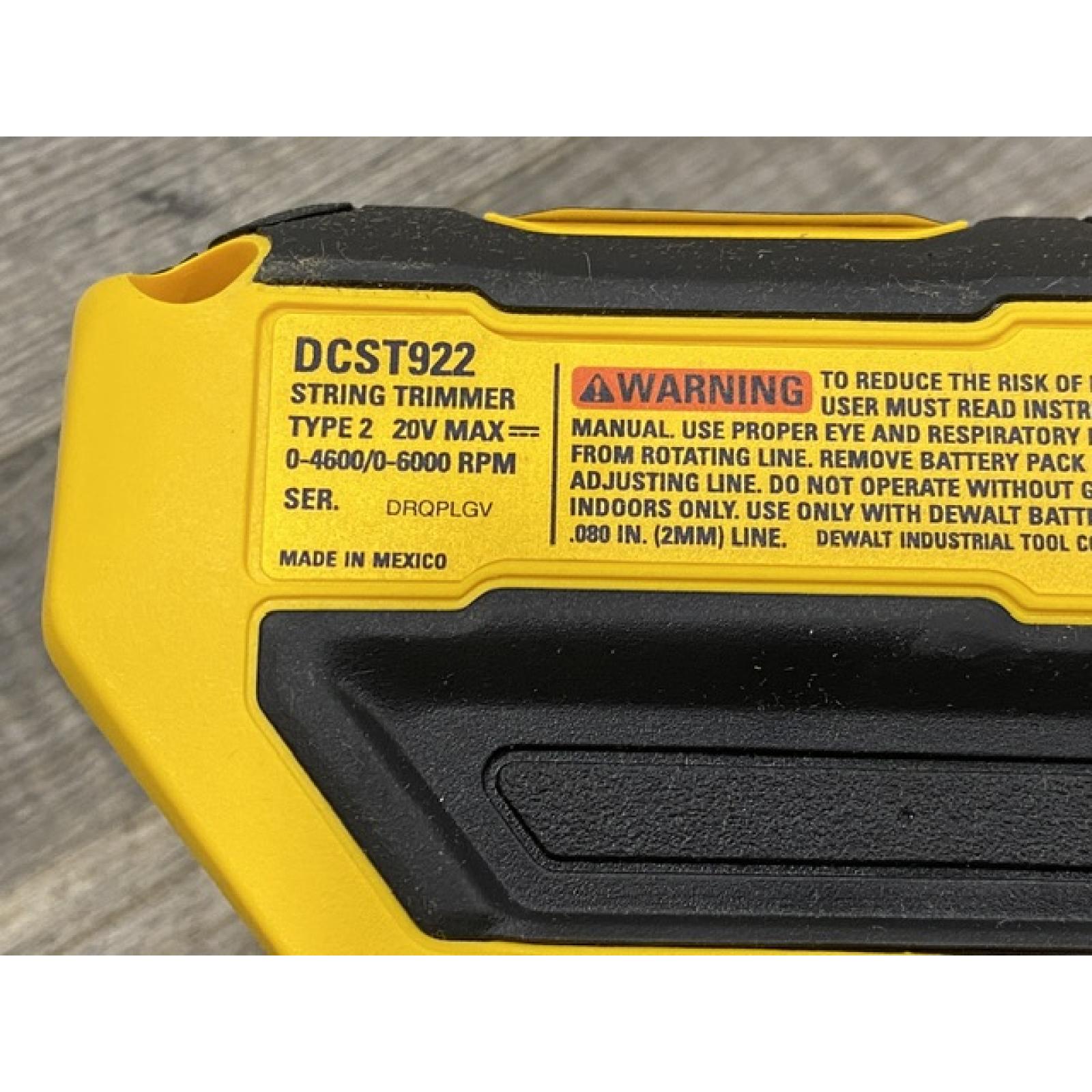 AS-IS DEWALT 20V MAX 14 in. Brushless Cordless Battery Powered Foldable String Trimmer Kit