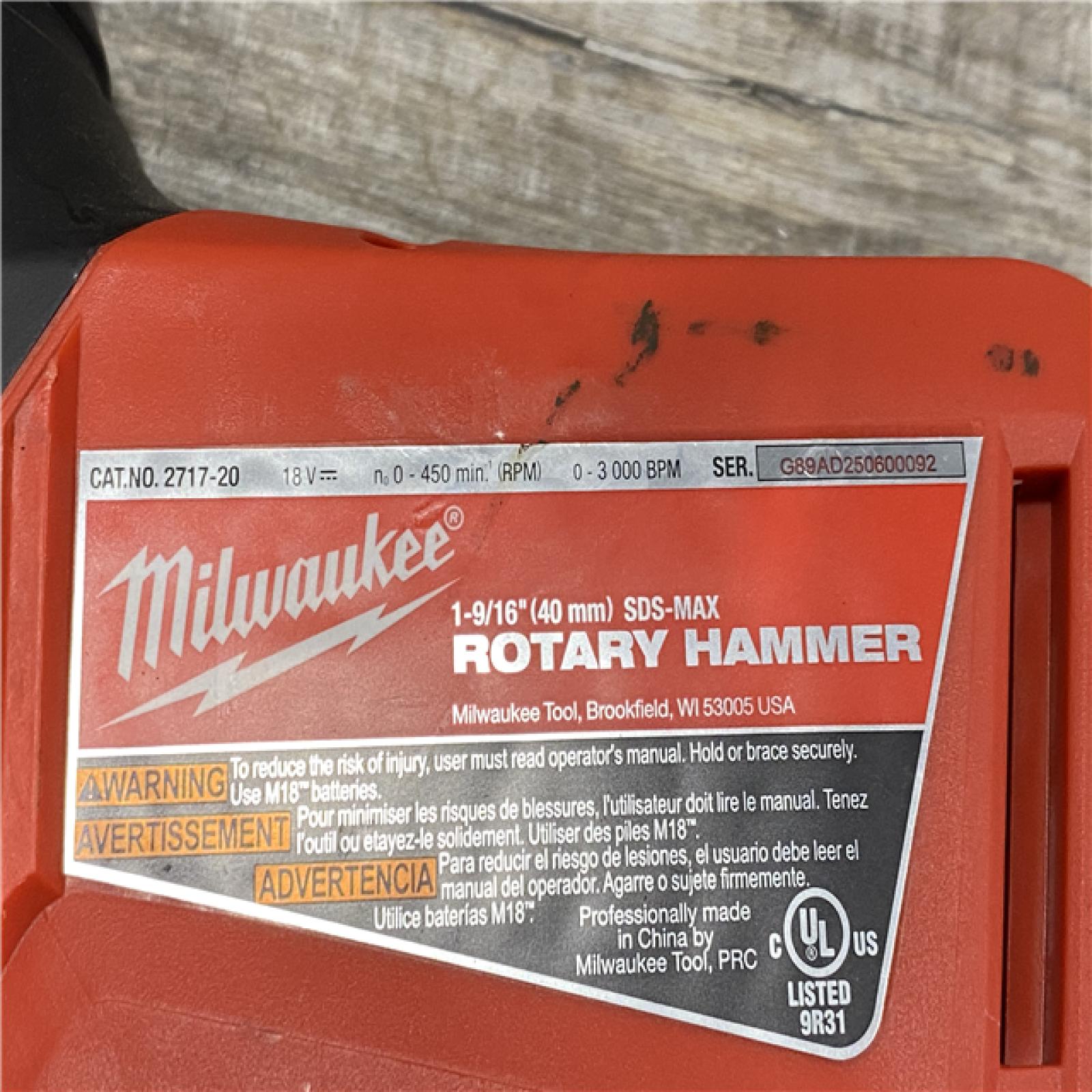 AS-IS Milwaukee  FUEL 18V Lithium-Ion Brushless Cordless 1-9/16 in. SDS-Max Rotary Hammer (Tool-Only)