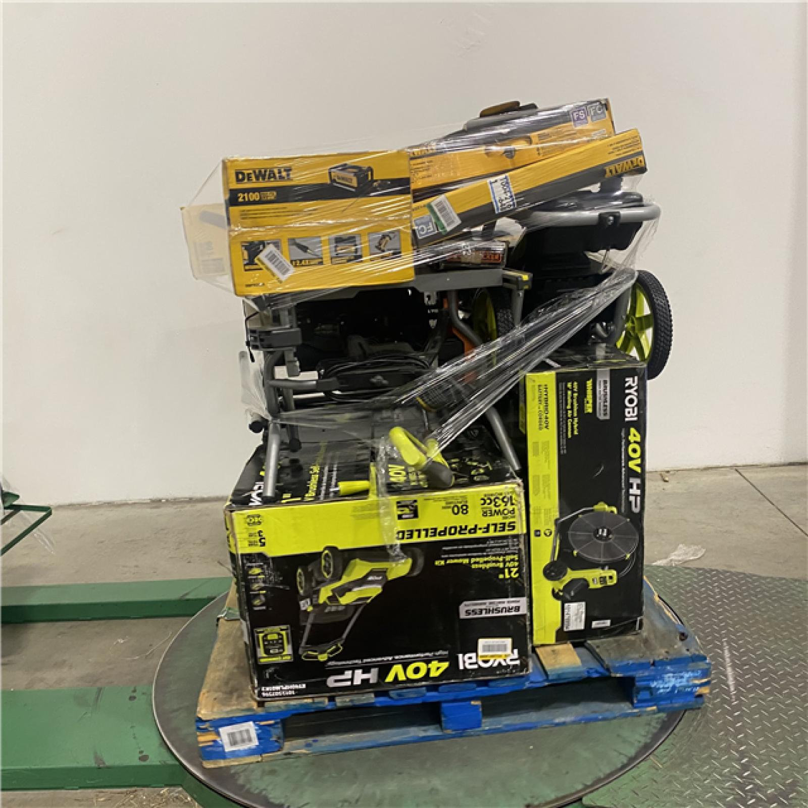 Dallas Location - As-Is Tool Pallet