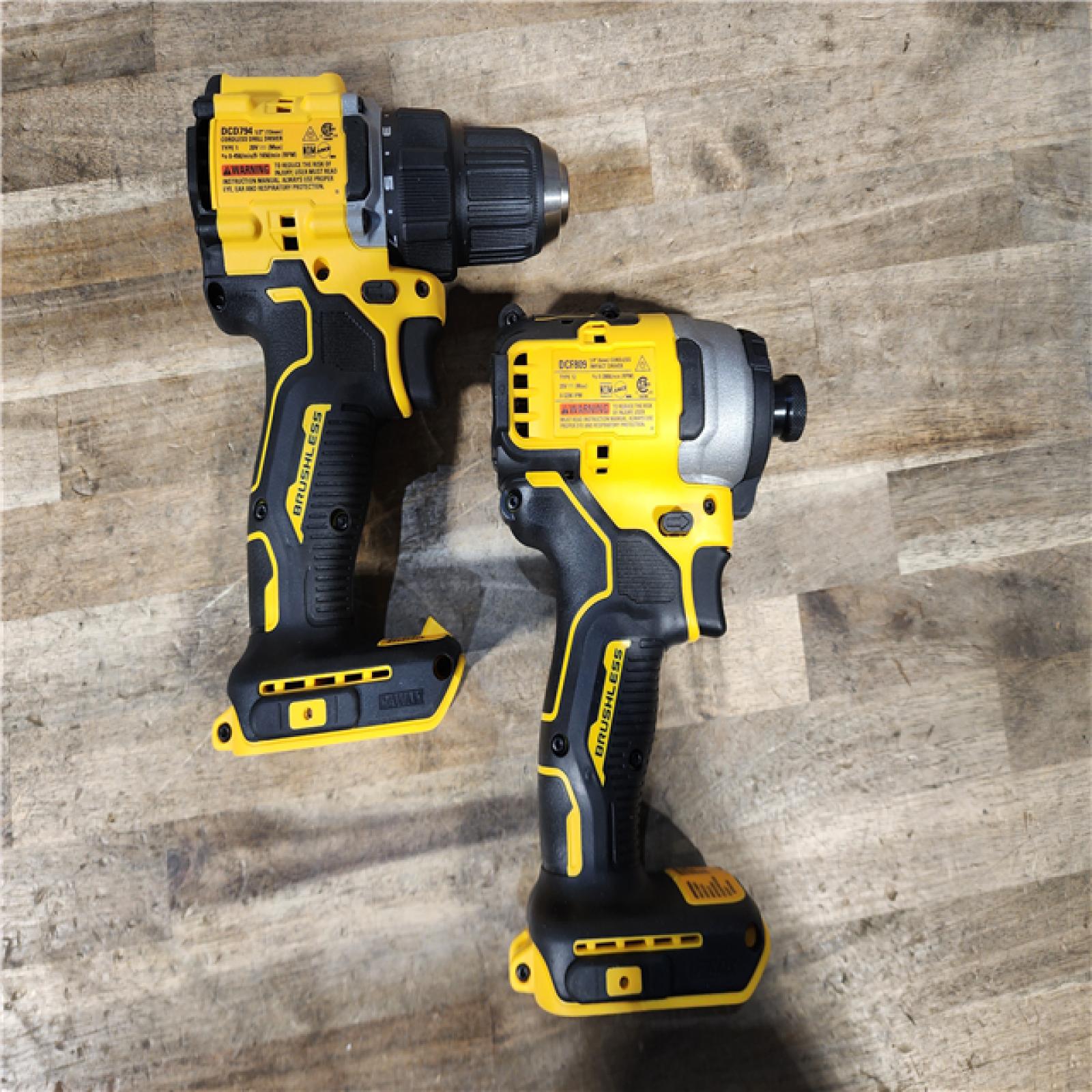 HOUSTON LOCATION - AS-IS Dewalt DCK225D2 20V MAX ATOMIC Brushless Compact Lithium-Ion 1/2 in. Cordless Drill Driver and 1/4 in. Impact Driver Combo Kit with 2 Batteries 2 Ah