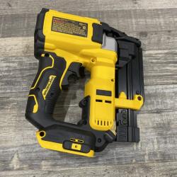 AS-IS DEWALT ATOMIC 20V MAX Lithium Ion Cordless 23 Gauge Pin Nailer Kit