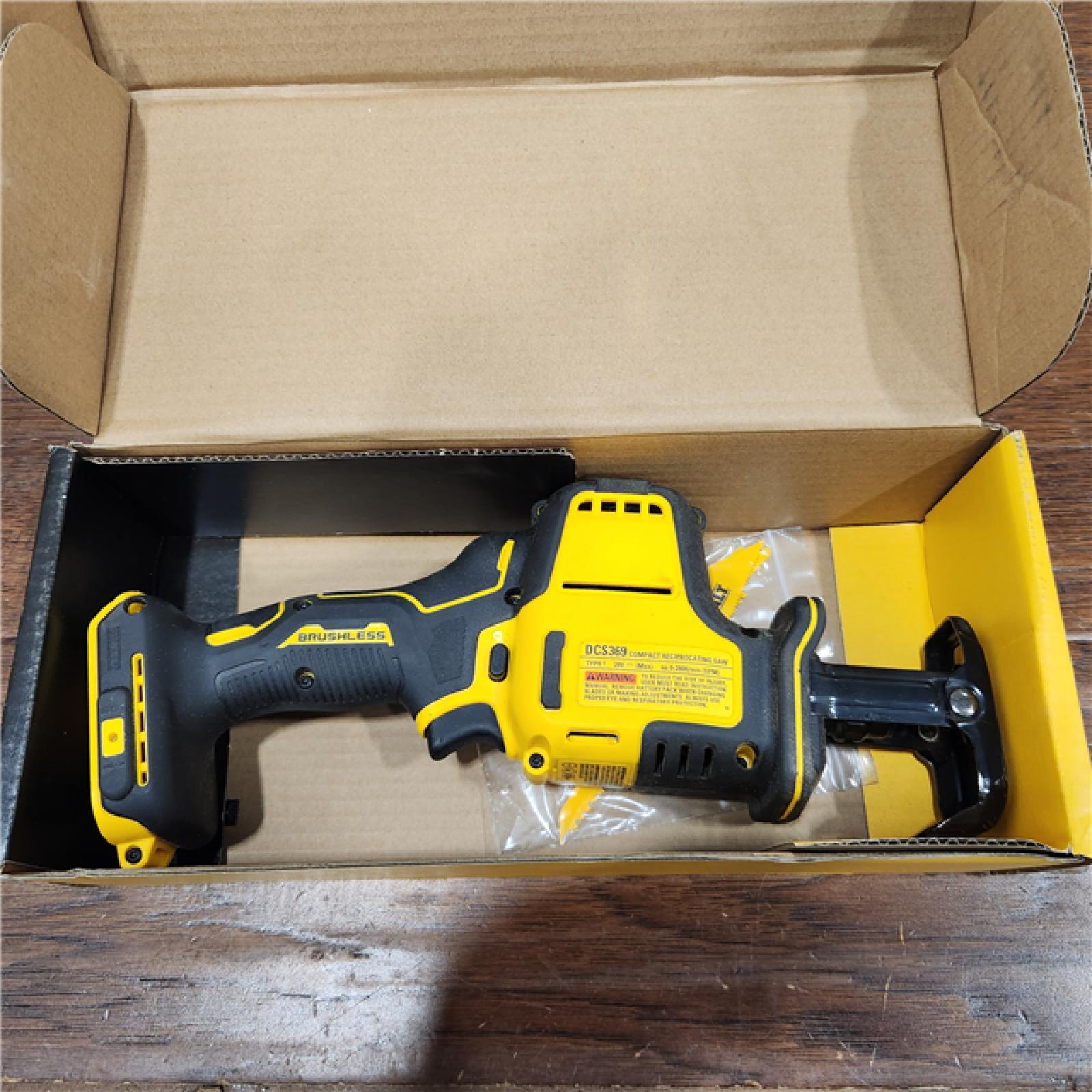 Dewalt dcs369b hotsell