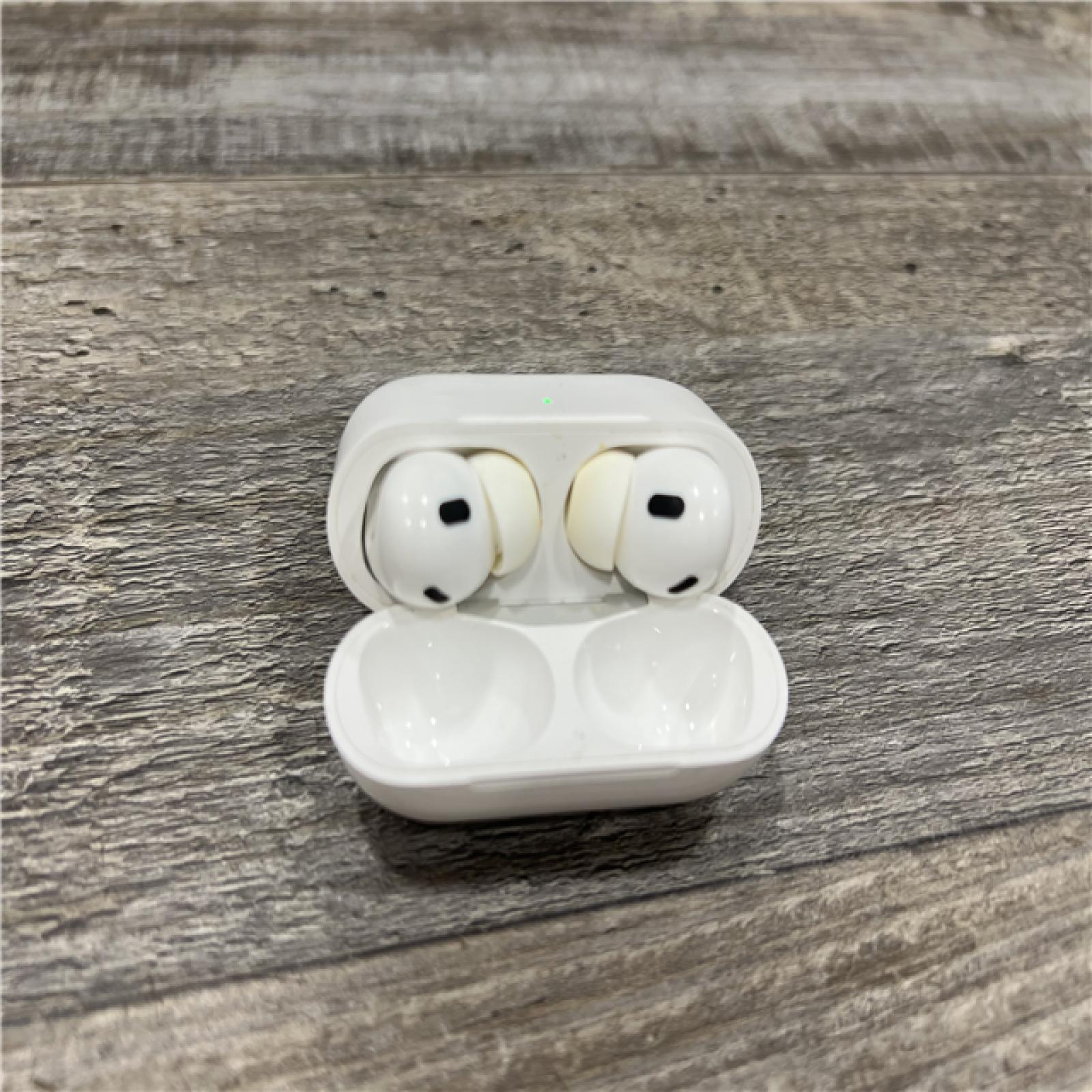 AS-IS AirPods Pro (2nd generation) with MagSafe Case