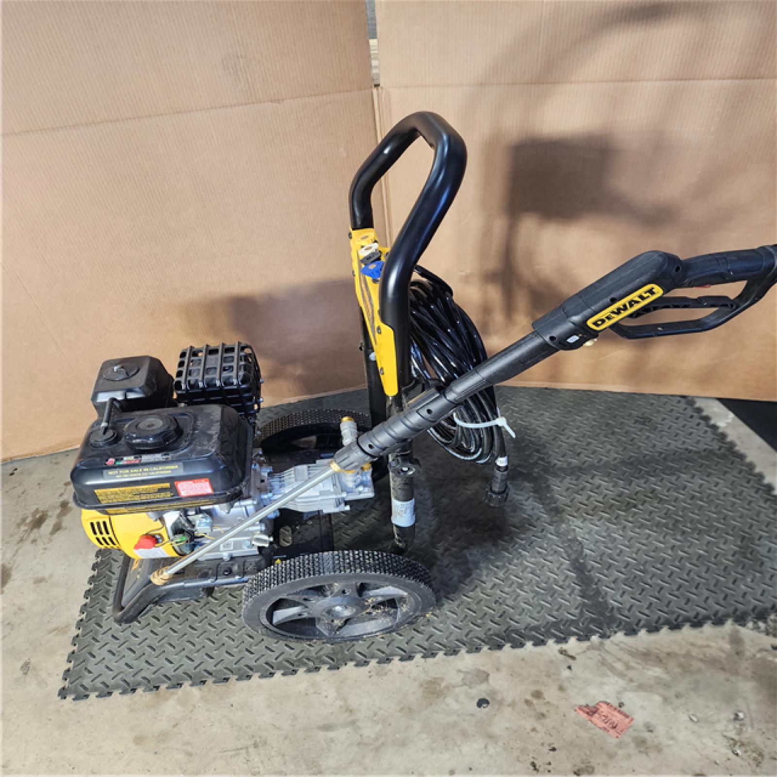 HOUSTON LOCATION - AS-IS DEWALT 3400 PSI 2.5 GPM Gas Cold Water Pressure Washer with 208cc Engine