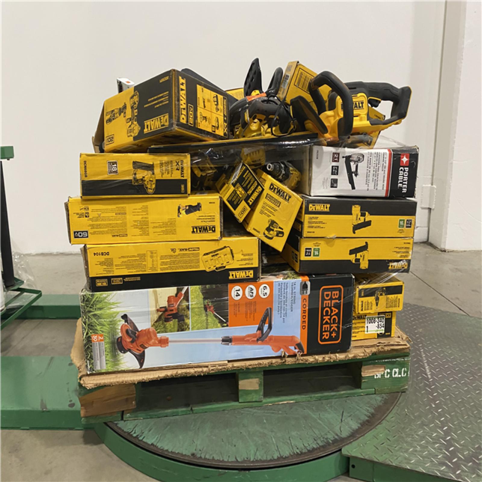 Dallas Location - As-Is Tool Pallet