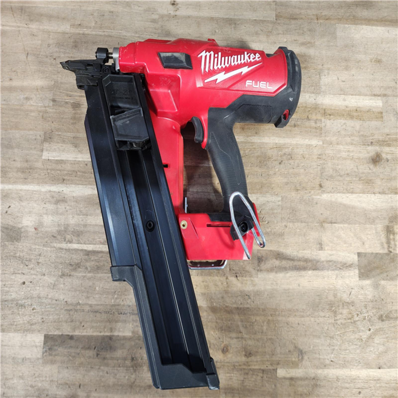 HOUSTON LOCATION - AS-IS Milwaukee 2744-20 M18 FUEL 3-1/2 in. 18-Volt 21-Degree Lithium-Ion Brushless Cordless Framing Nailer (Tool-Only)