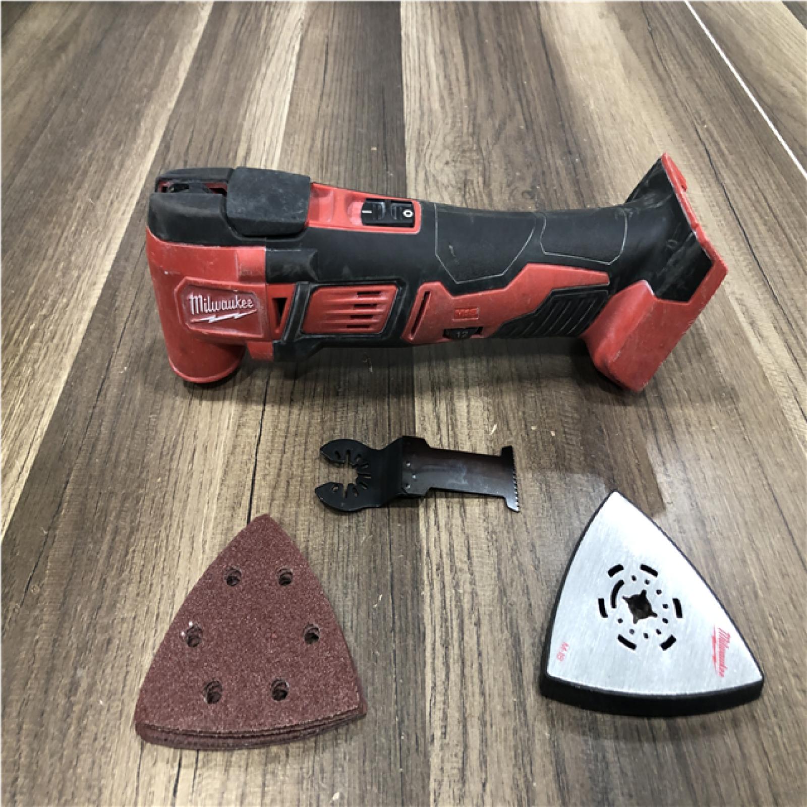 AS-IS Milwaukee 18V Lithium-Ion Cordless Oscillating Multi-Tool (Tool-Only)