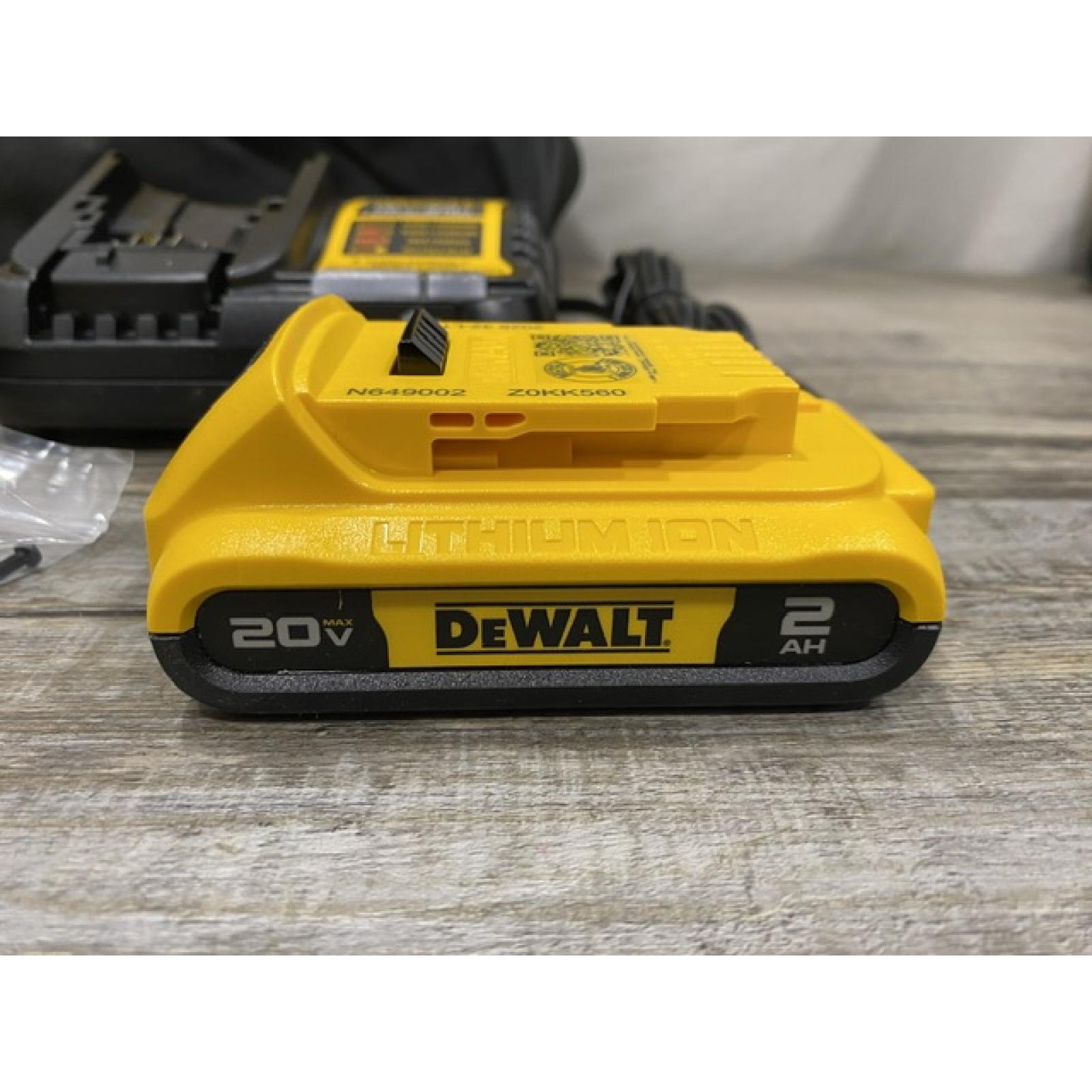 AS-IS DEWALT Atomic 20V Max Lithium-Ion Brushless Cordless Compact 1/4 in. Impact Driver Kit