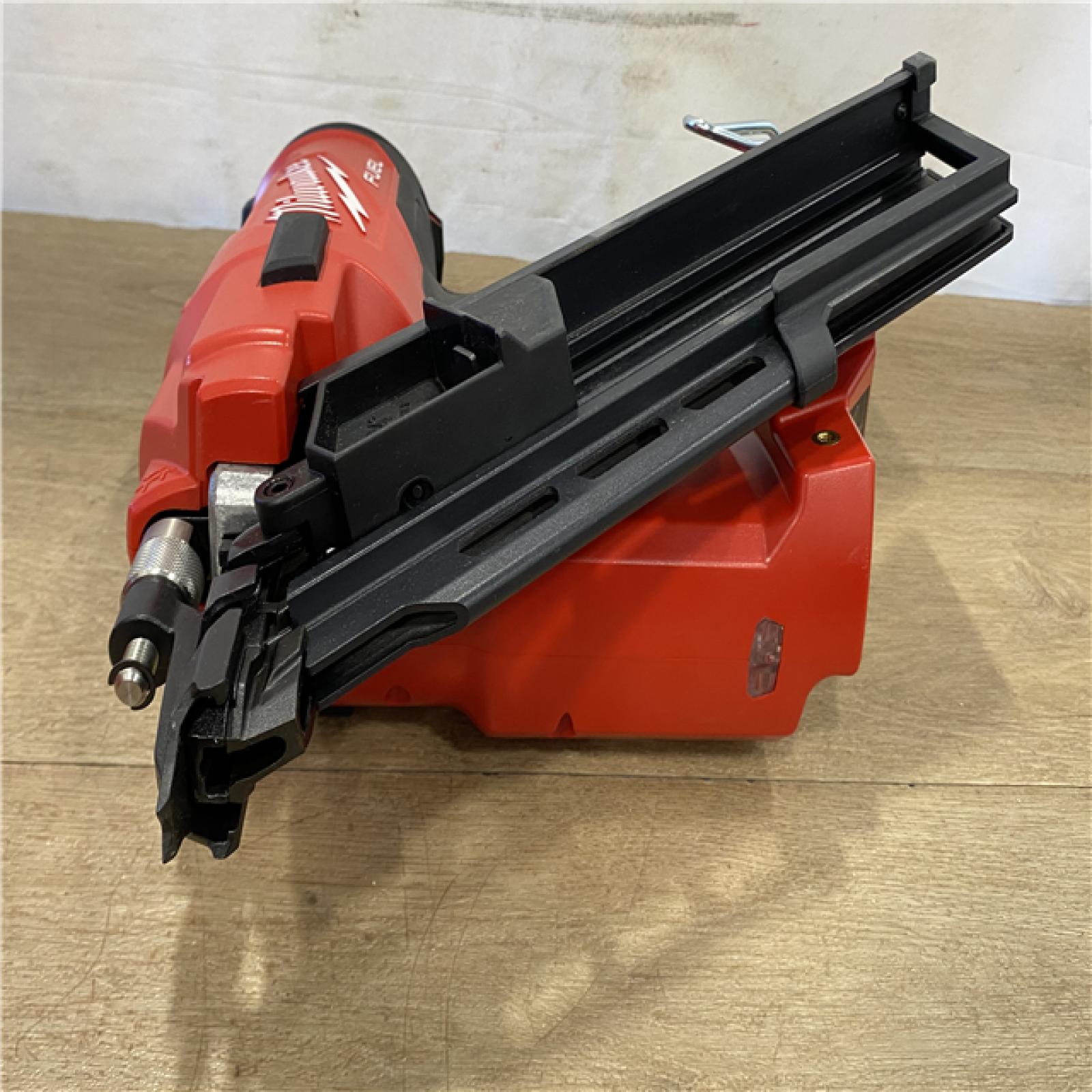 AS-IS Milwaukee FUEL 3-1/2 in. 18-Volt 30-Degree Lithium-Ion Brushless Cordless Framing Nailer (Tool-Only)