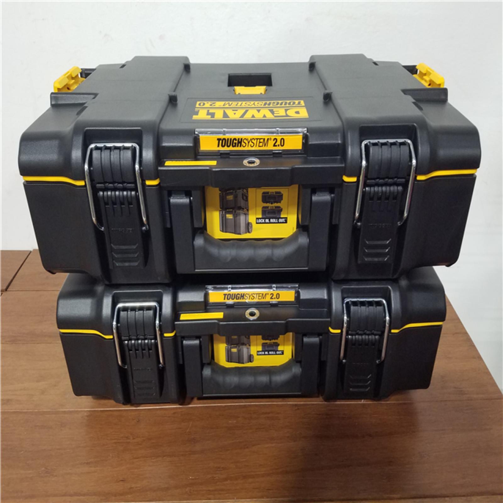 California NEW DeWalt 20V Compact Press Tool and Jaws Kit  Includes (2) Batteries  Charger and Hard Cases