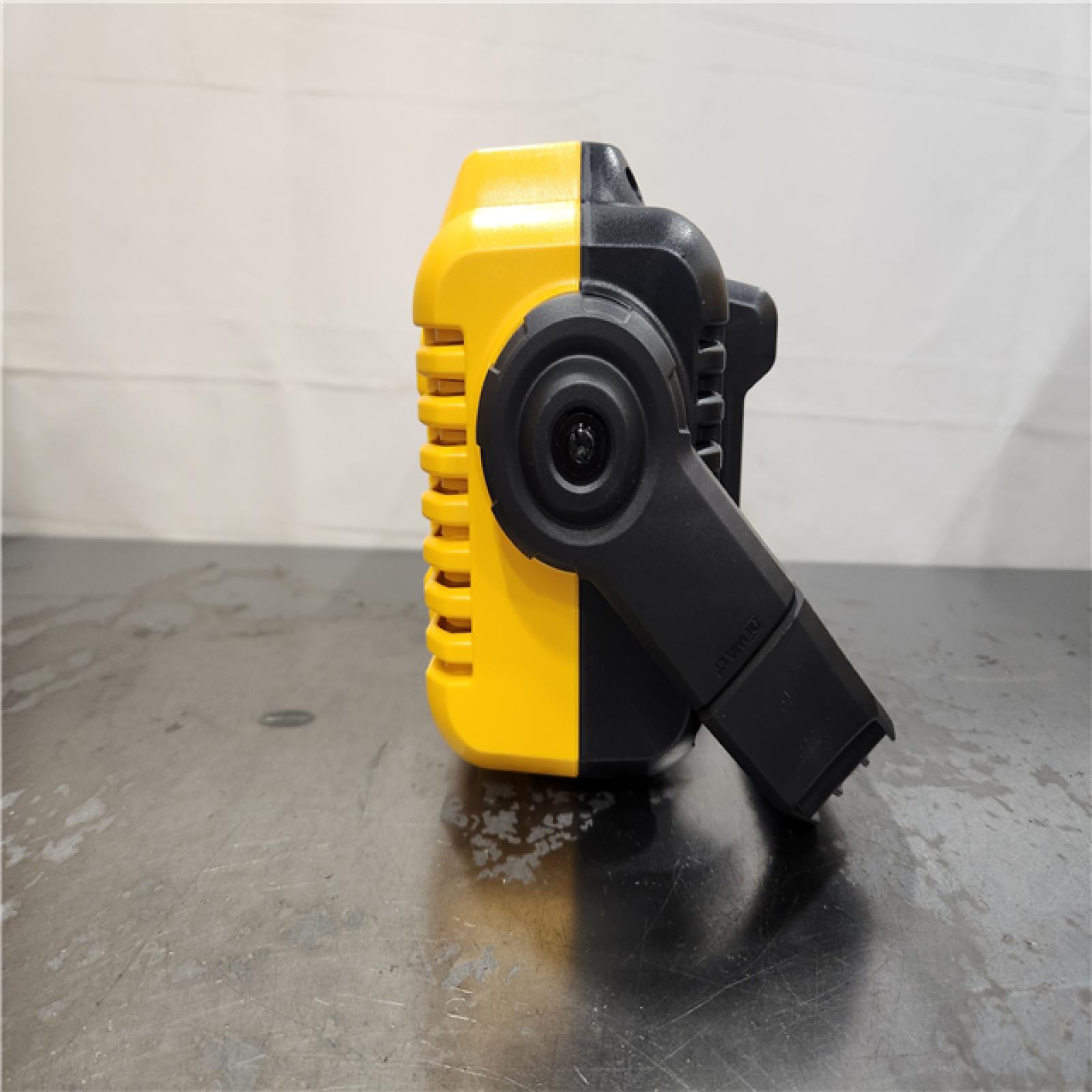 AS-IS- DeWalt 20-Volt MAX Compact Task Light (Tool Only)