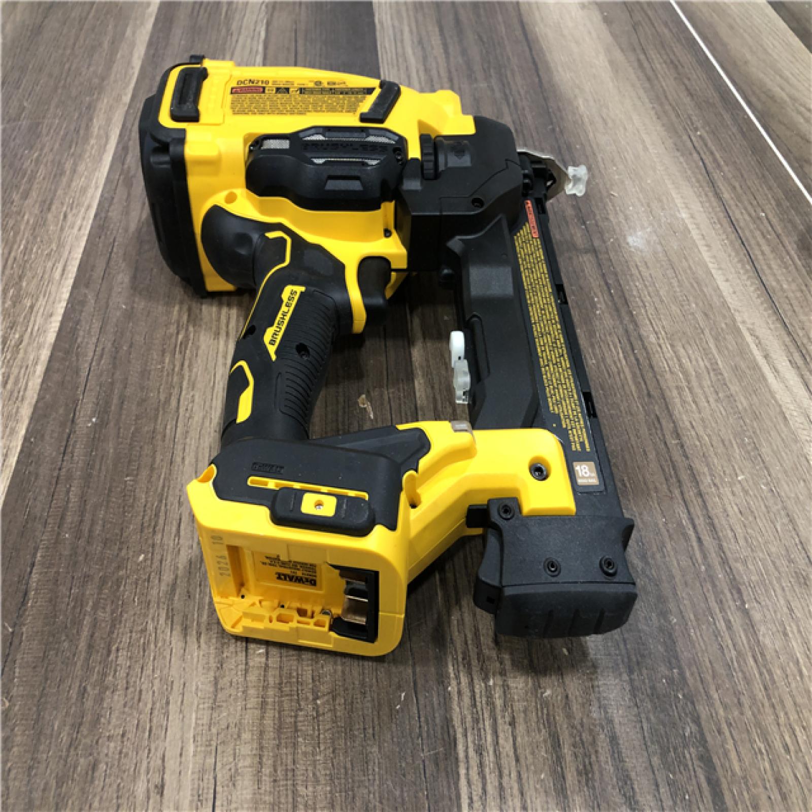 AS-IS DEWALT 20V MAX XR 18 Gauge Cordless Brad Nailer (Tool Only)