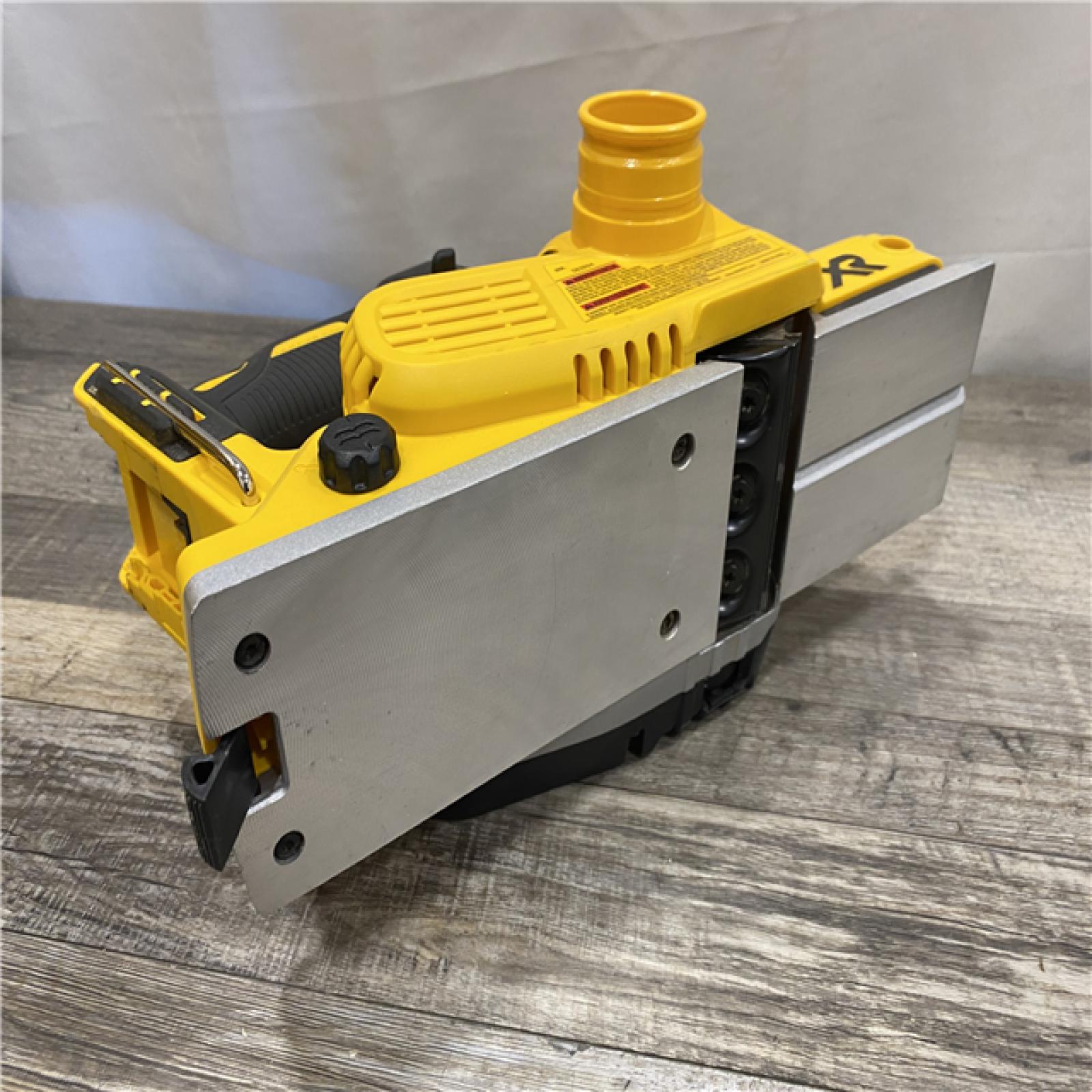 AS-IS DEWALT 20V MAX XR Cordless Brushless 3-1/4 in. Planer (Tool Only)