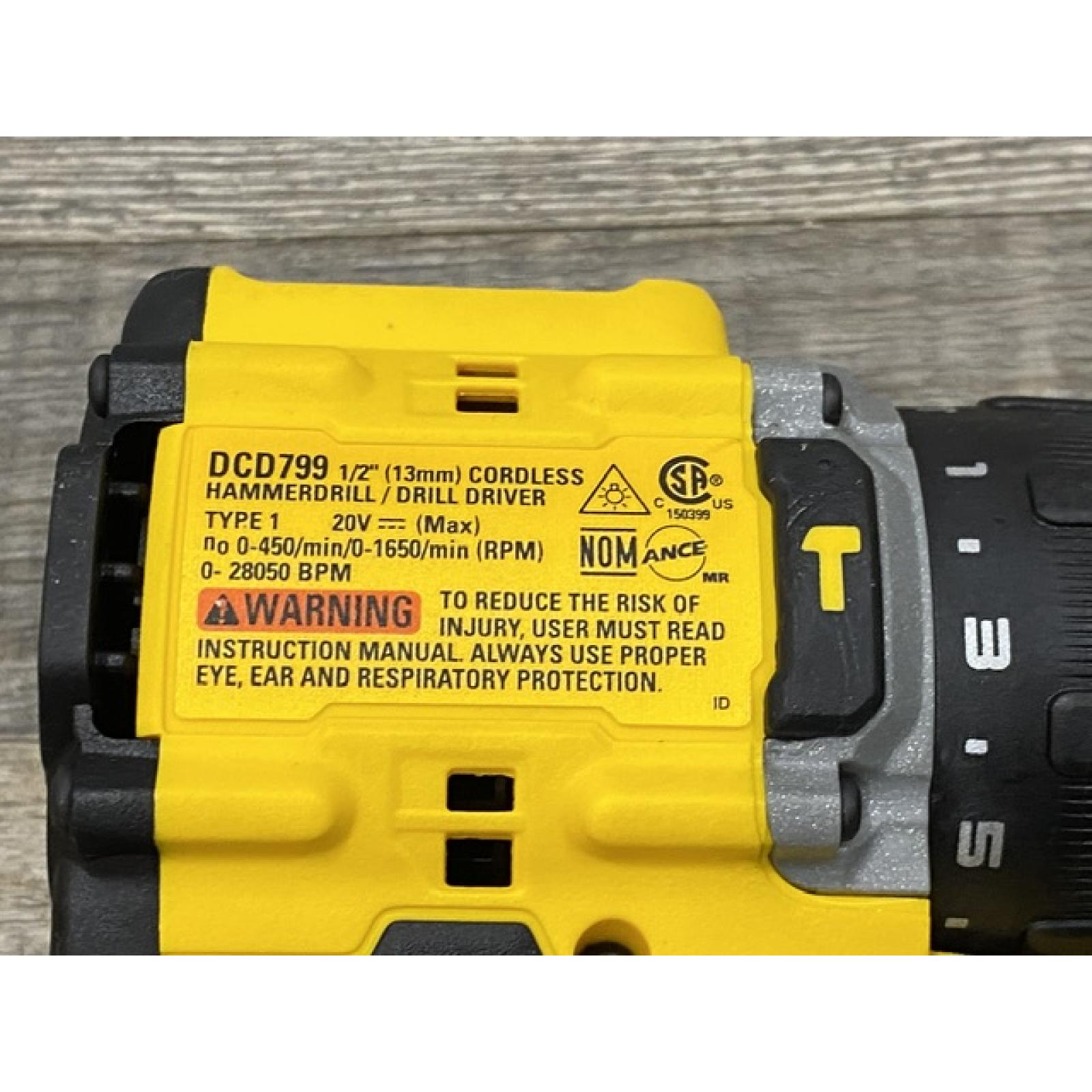 AS-IS DEWALT ATOMIC 20V MAX Lithium-Ion Cordless 2-Tool Combo Kit