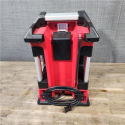 HOUSTON LOCATION - AS-IS M18 Lithium-Ion Cordless Jobsite Radio/Charger (TOOL ONLY)