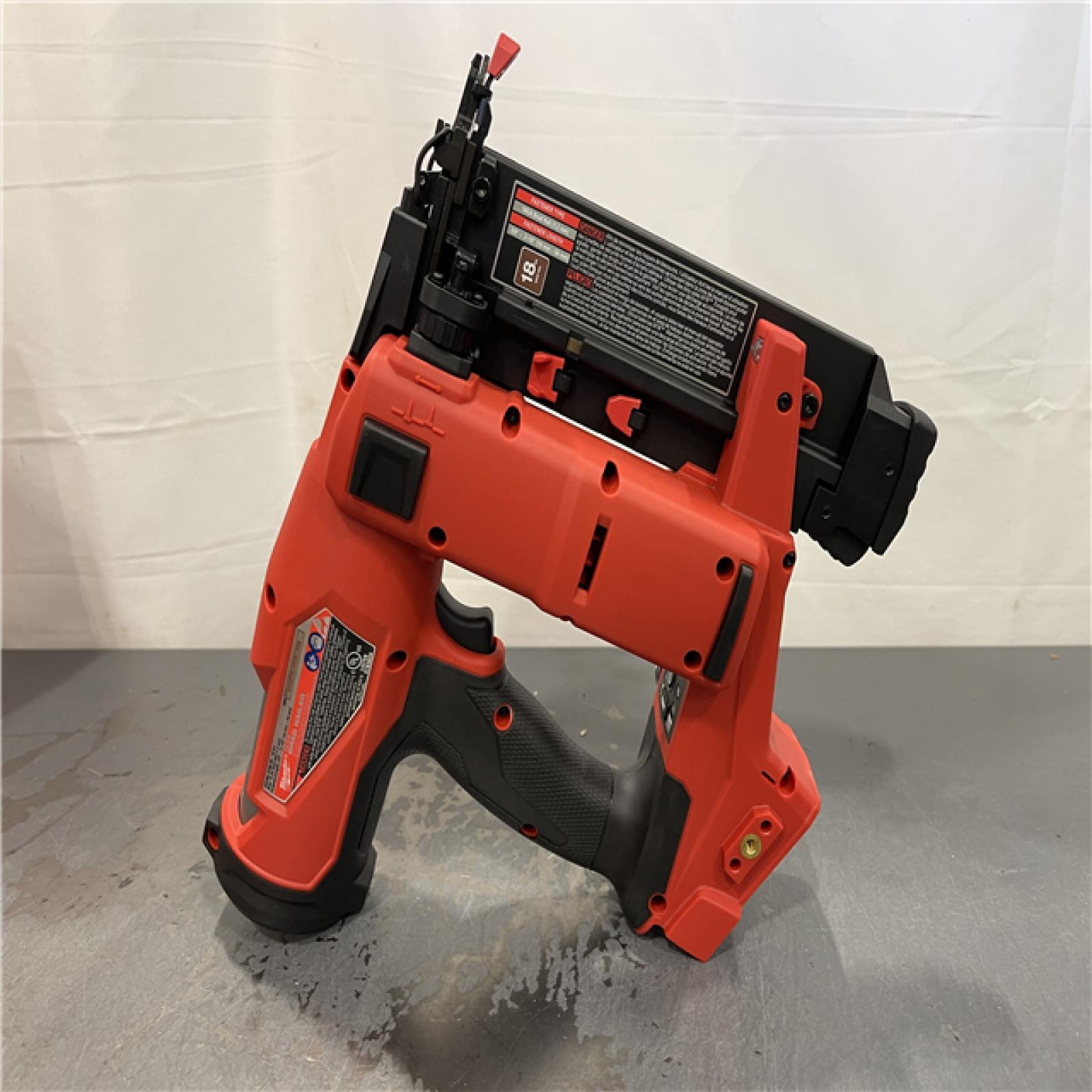 AS-IS - Milwaukee M18 FUEL 18-Volt Lithium-Ion Brushless Cordless Gen II 18-Gauge Brad Nailer