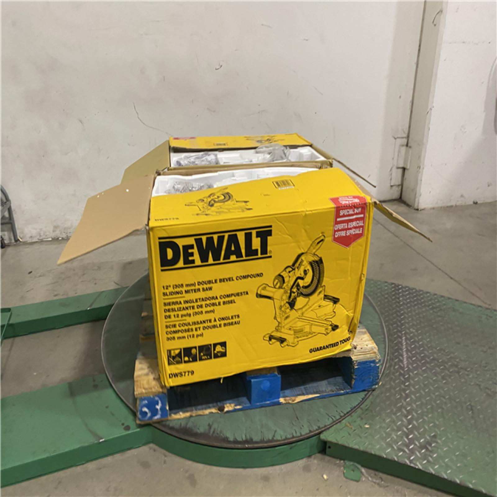 Dallas Location - As-Is DEWALT 15 Amp Corded 12 in. Double Bevel Sliding Compound Miter Saw (Lot Of 2)