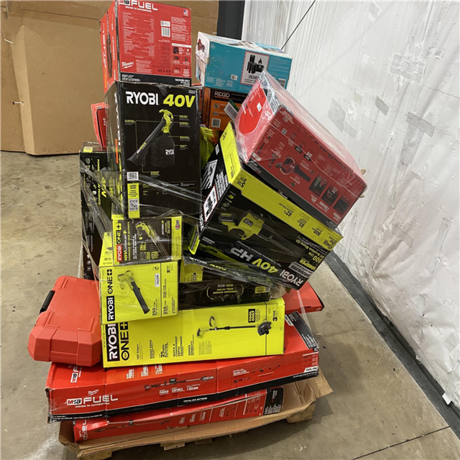 Houston Location AS IS - Tool Pallet