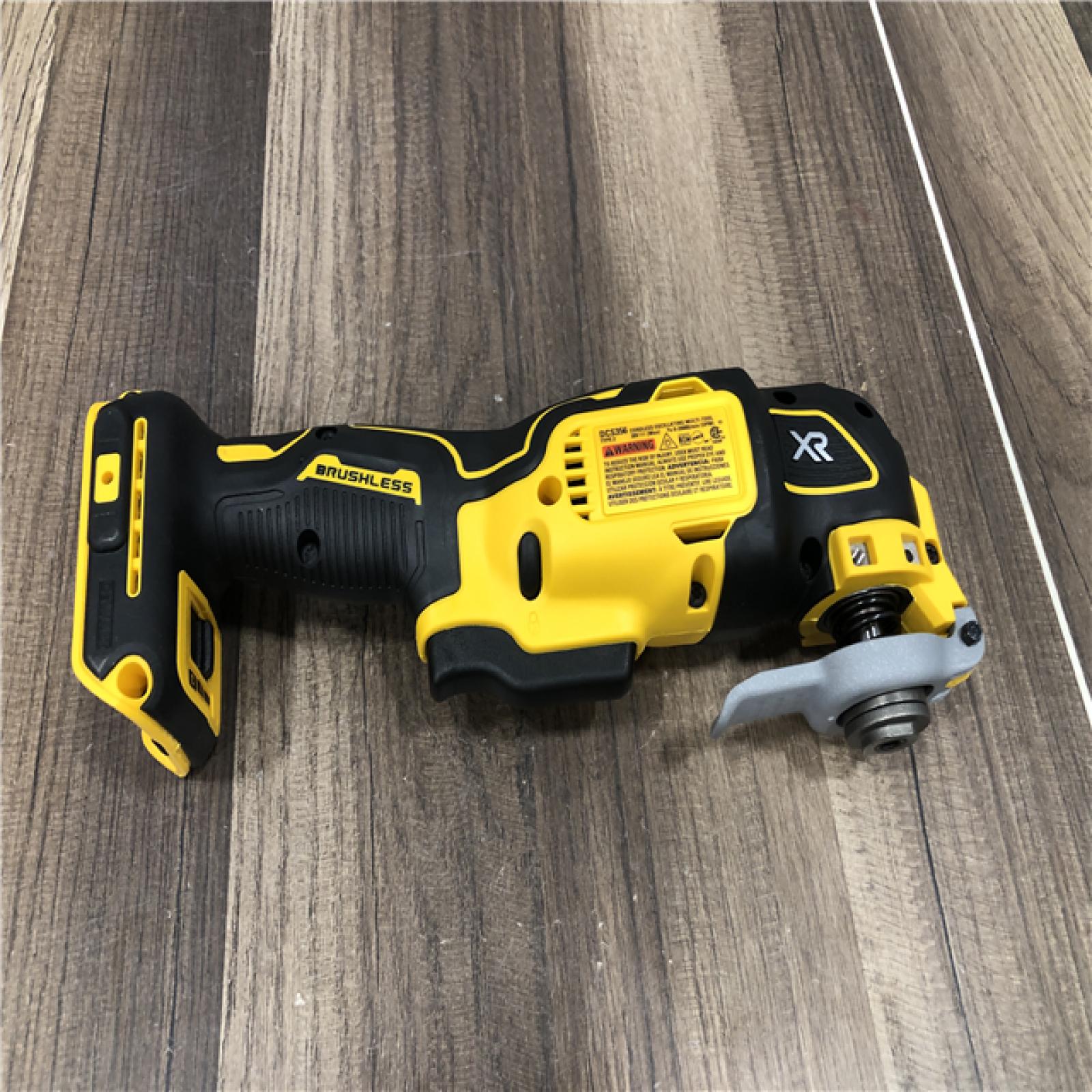 AS-IS DEWALT 20V MAX XR Cordless Brushless 3-Speed Oscillating Multi Tool (Tool Only)