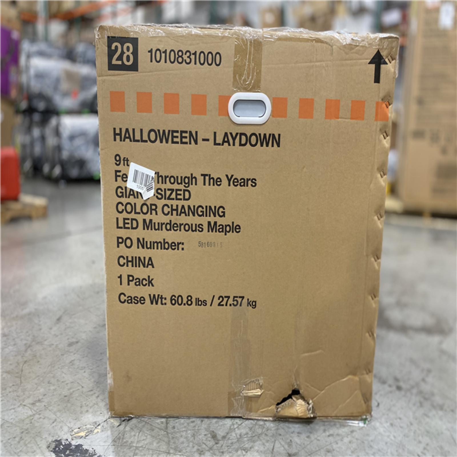 DALLAS LOCATION Home Accents Holiday 9 ft. GiantSized LED Murderous