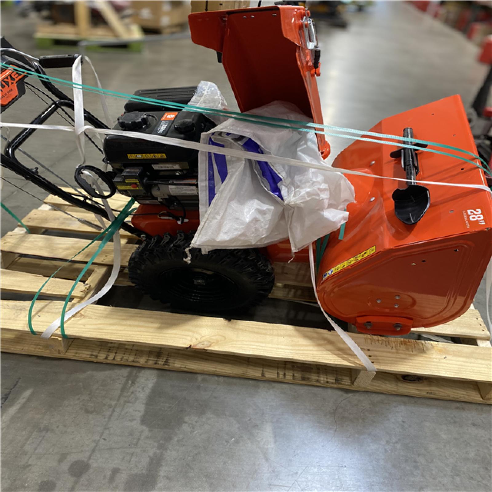 Dallas Location - As-Is Ariens Deluxe 28 in.Gas Snow Blower