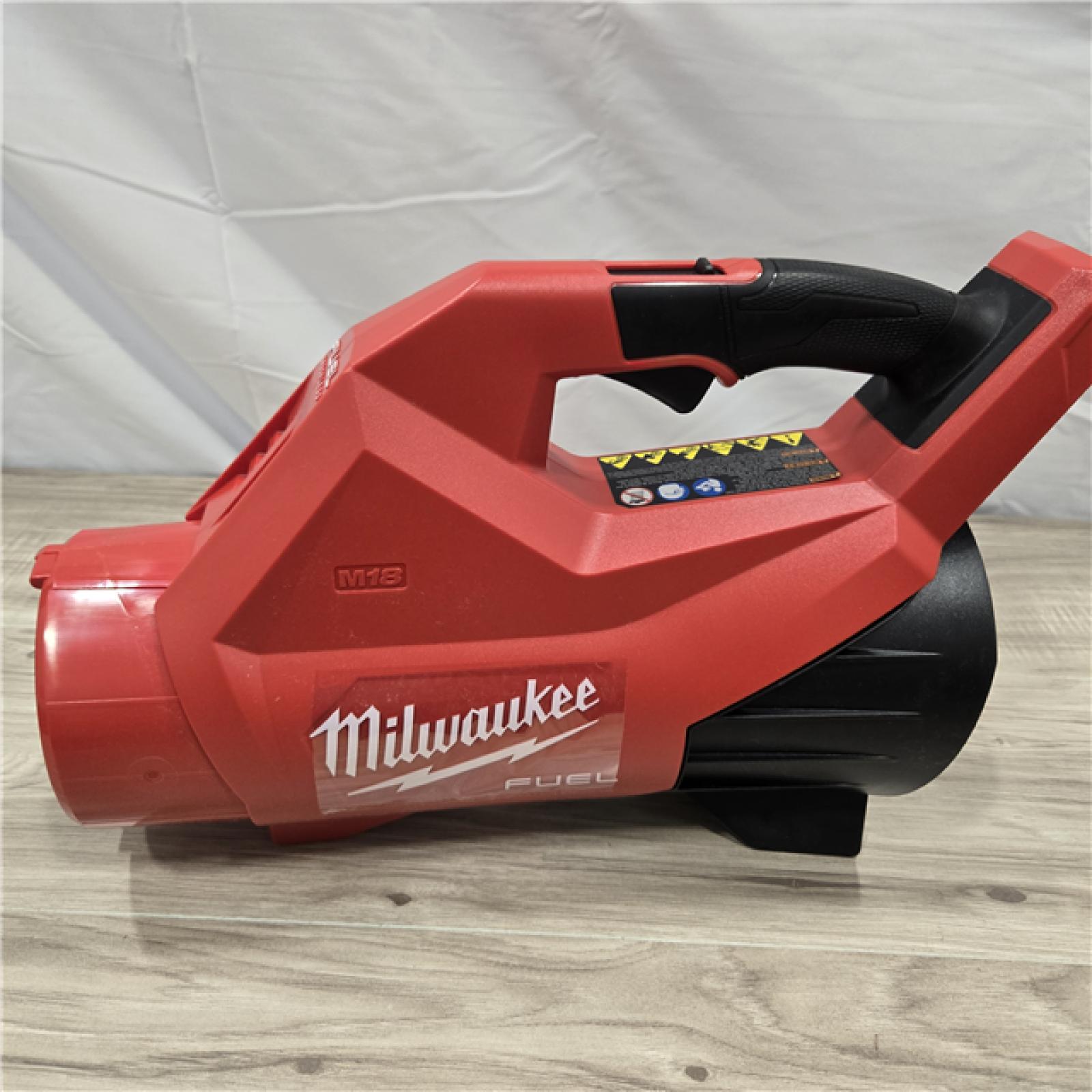 GOOD! - Milwaukee M18 FUEL Blower Kit 3017-21HD