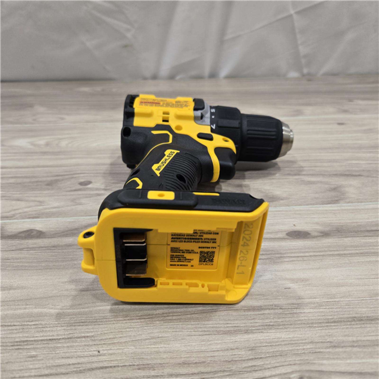 AS-IS DeWalt 20V MAX ATOMIC Cordless Drill/Driver Tool Only