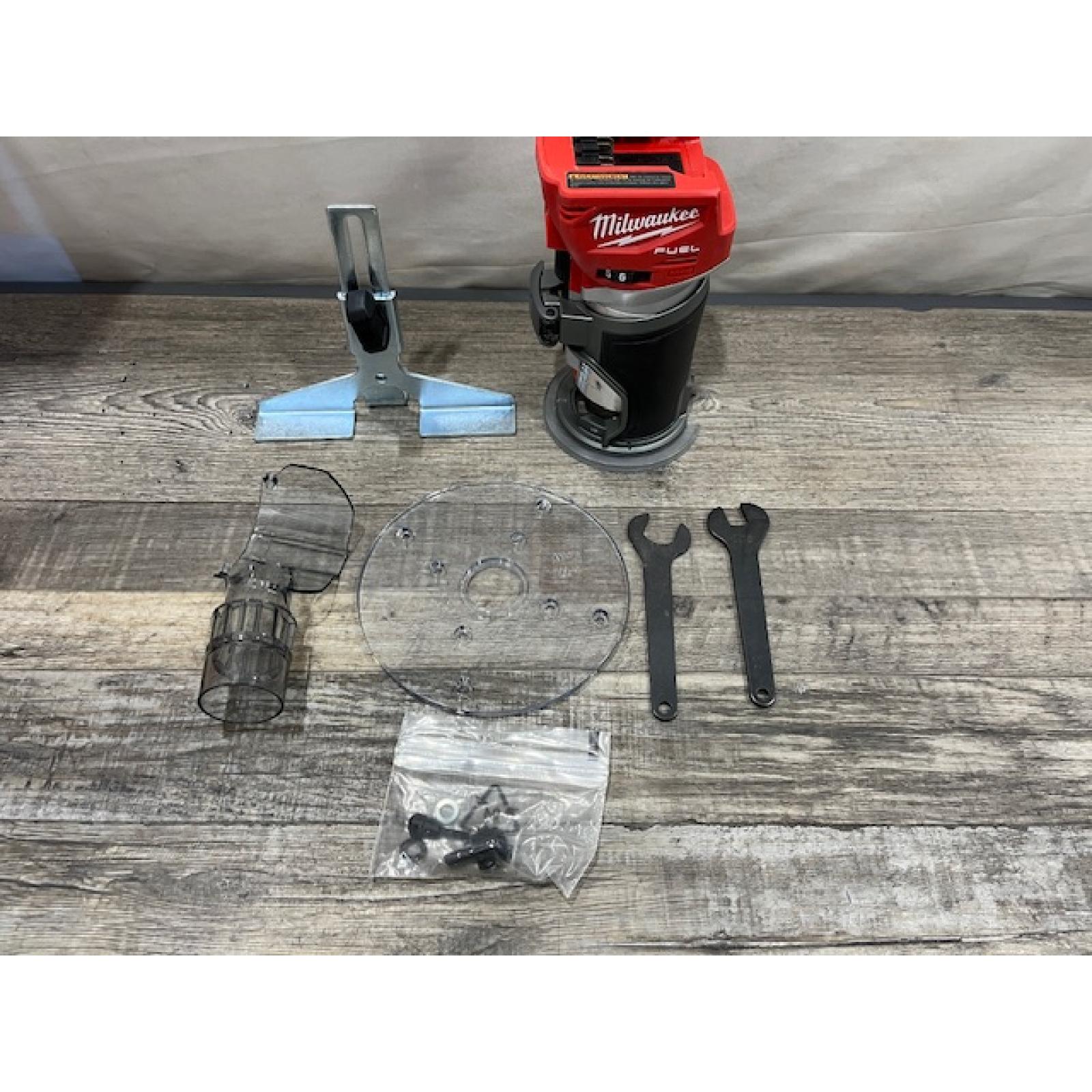 AS-IS Milwaukee FUEL 18V Lithium-Ion Brushless Cordless Compact Router (Tool-Only)