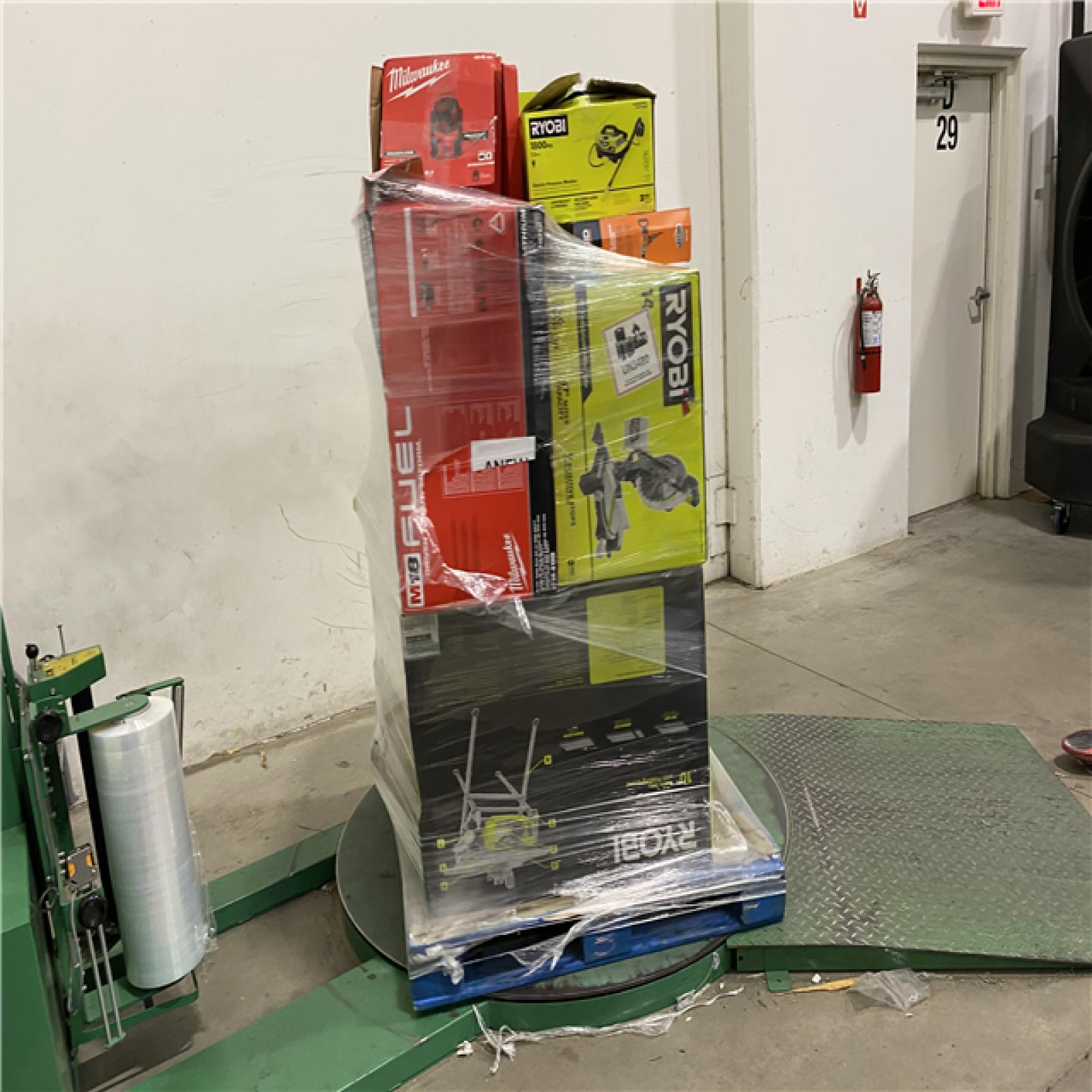 Dallas Location - As-Is Tool Pallet