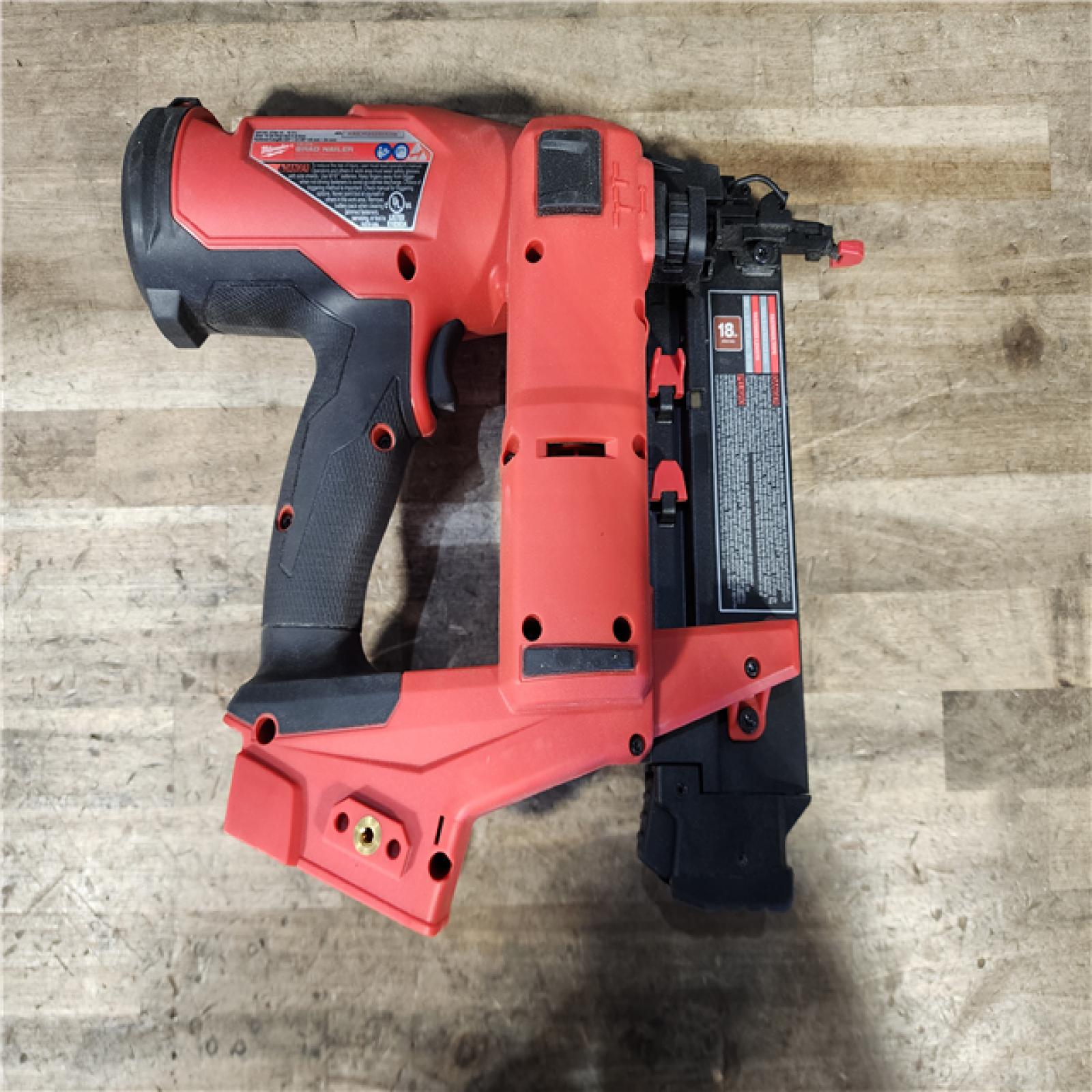 HOUSTON LOCATION - AS-IS Milwaukee FUEL 18-Volt Lithium-Ion Brushless Cordless Gen II 18-Gauge Brad Nailer (Tool-Only)