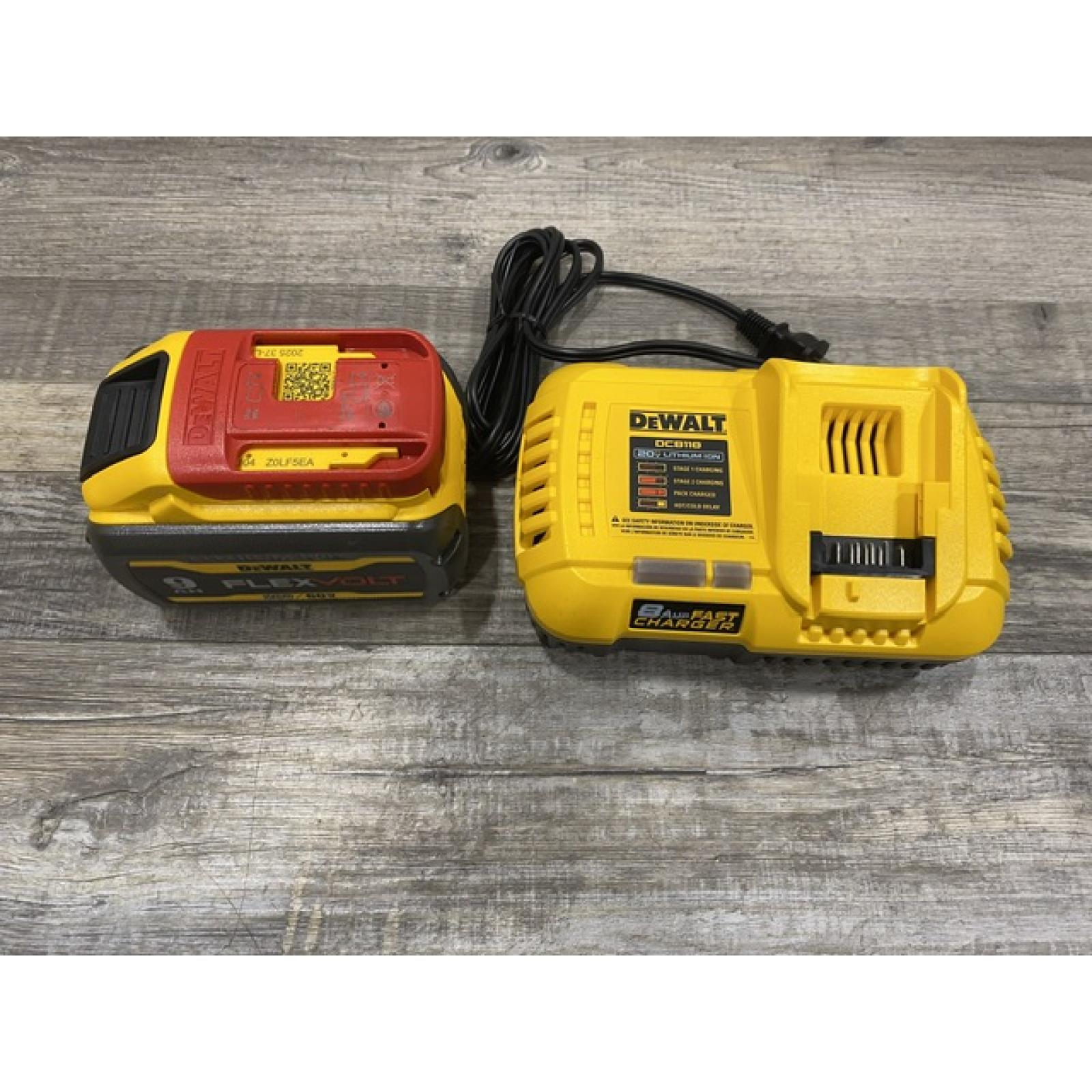 AS-IS DEWALT 20V/60V MAX FLEXVOLT Lithium-Ion 9.0Ah Battery and Charger Starter Kit
