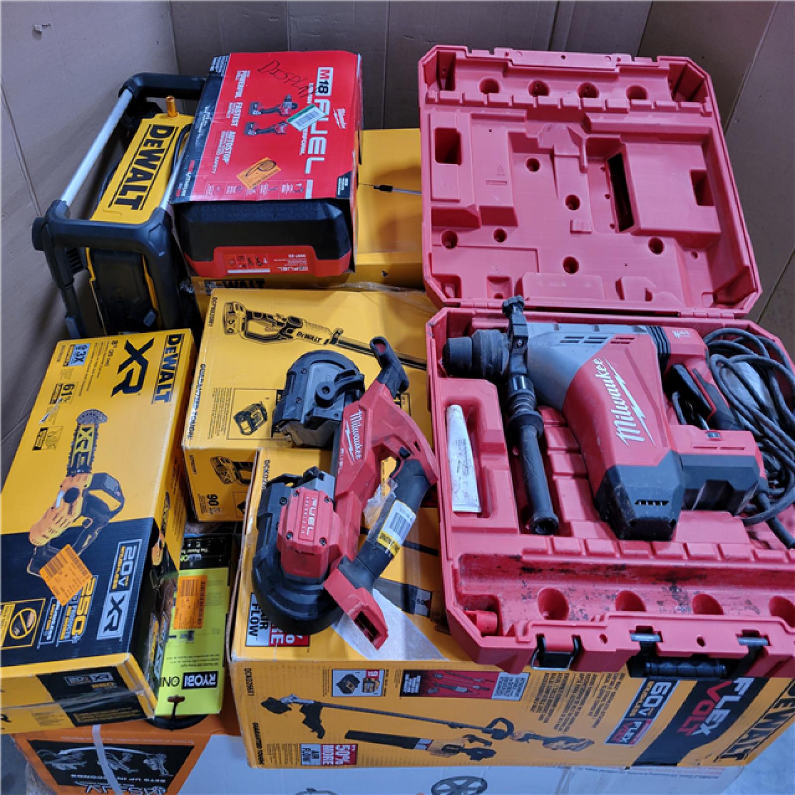 CALIFORNIA AS-IS TOOL PALLET