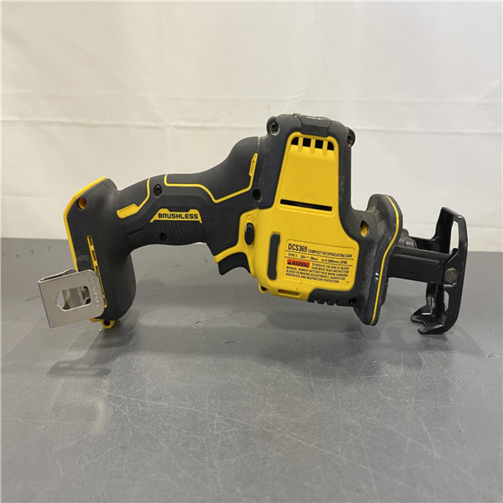 AS-IS - Dewalt ATOMIC 20V MAX Cordless One-Handed Reciprocating Saw (Tool Only)