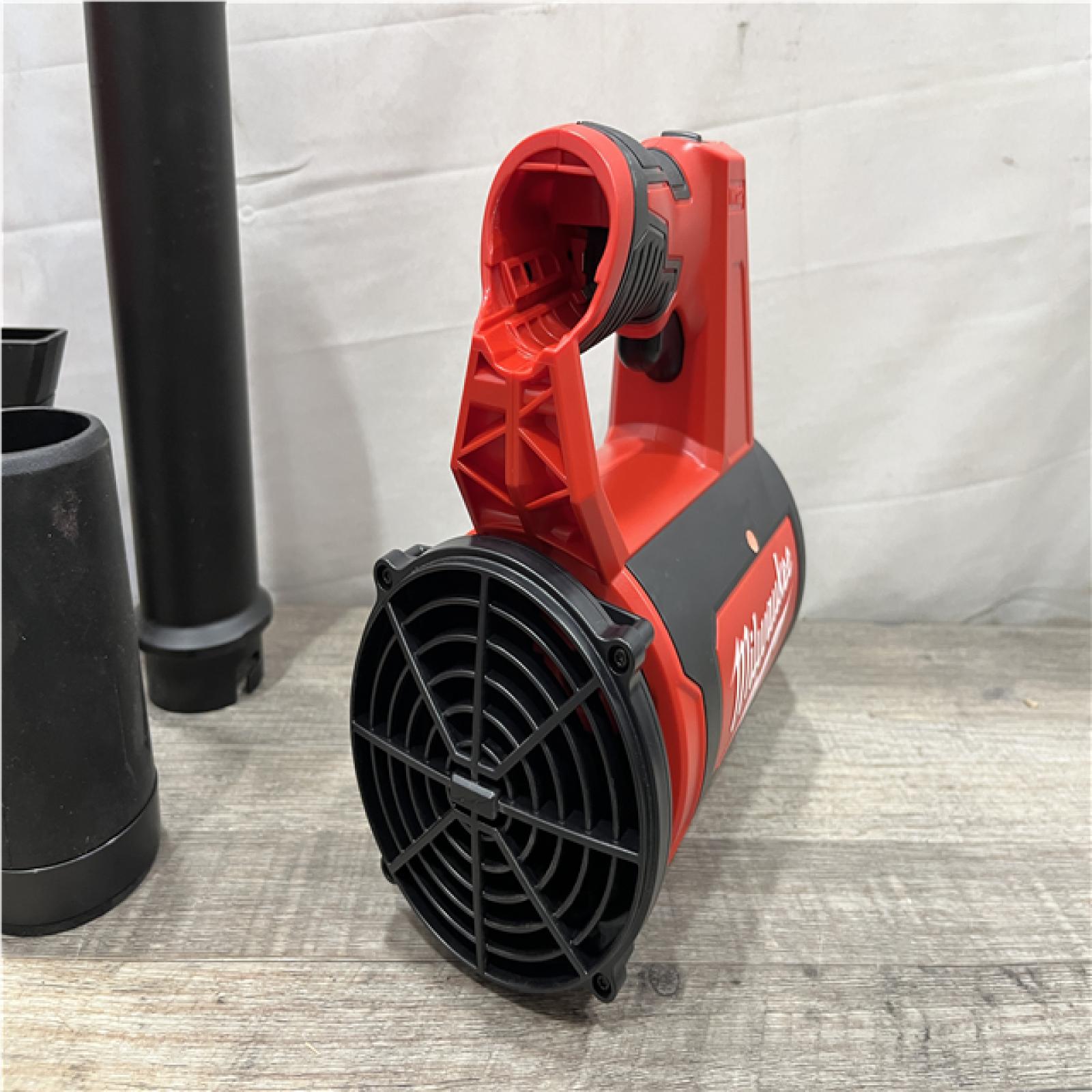 AS-IS Milwaukee 12V Lithium-Ion Cordless Compact Spot Blower (Tool-Only)