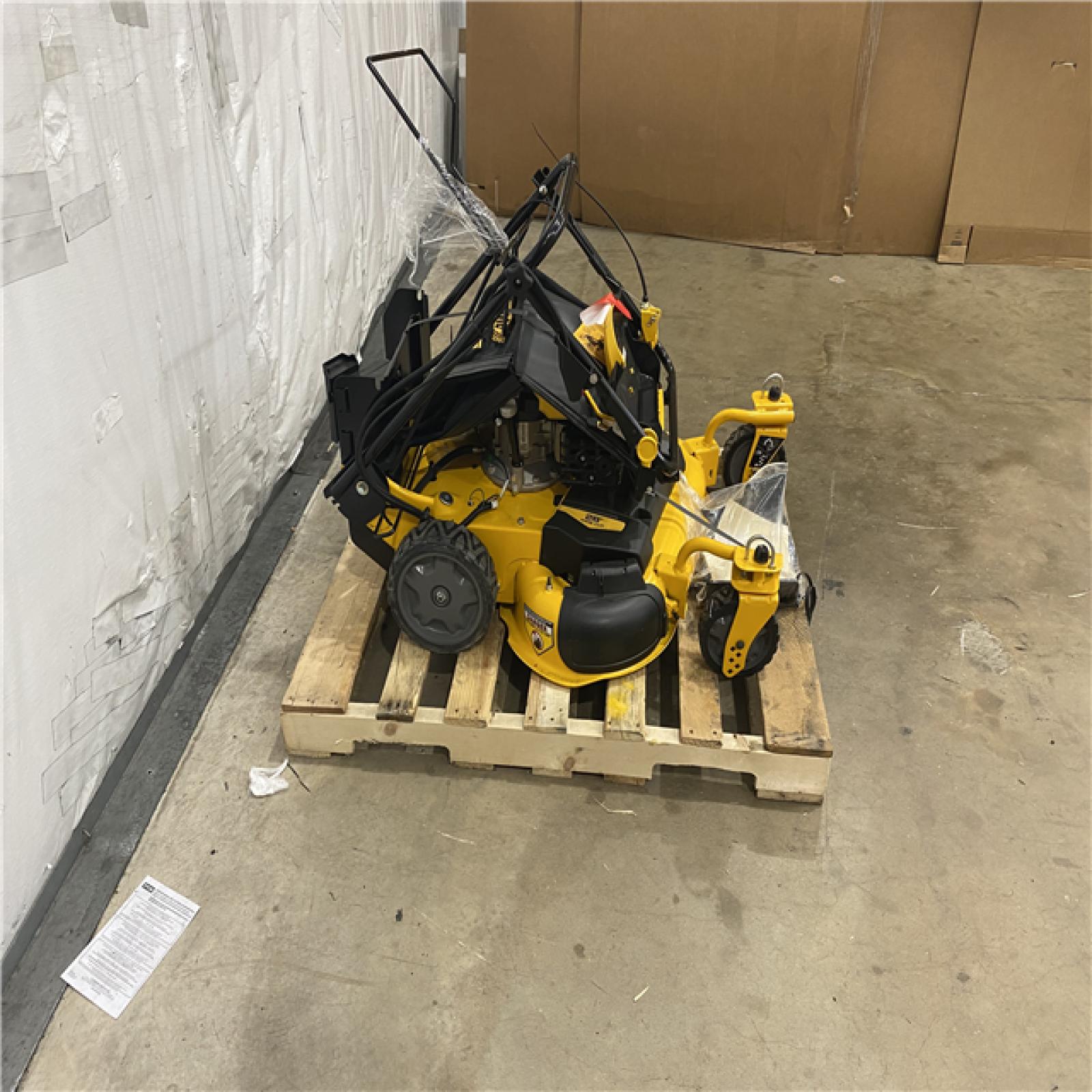Houston Location - AS-IS Outdoor Power Equipment