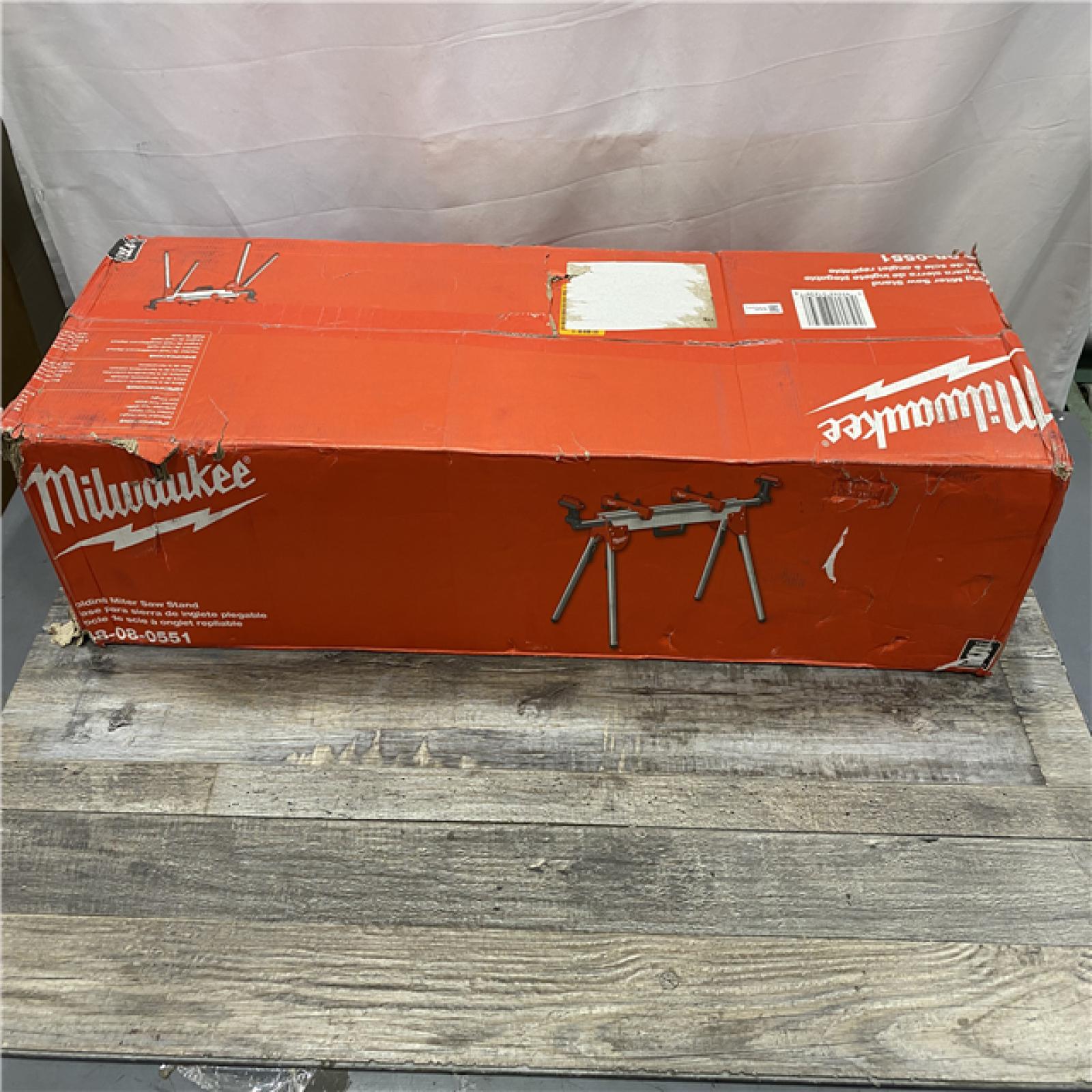 NEW - Milwaukee Folding Miter Saw Stand