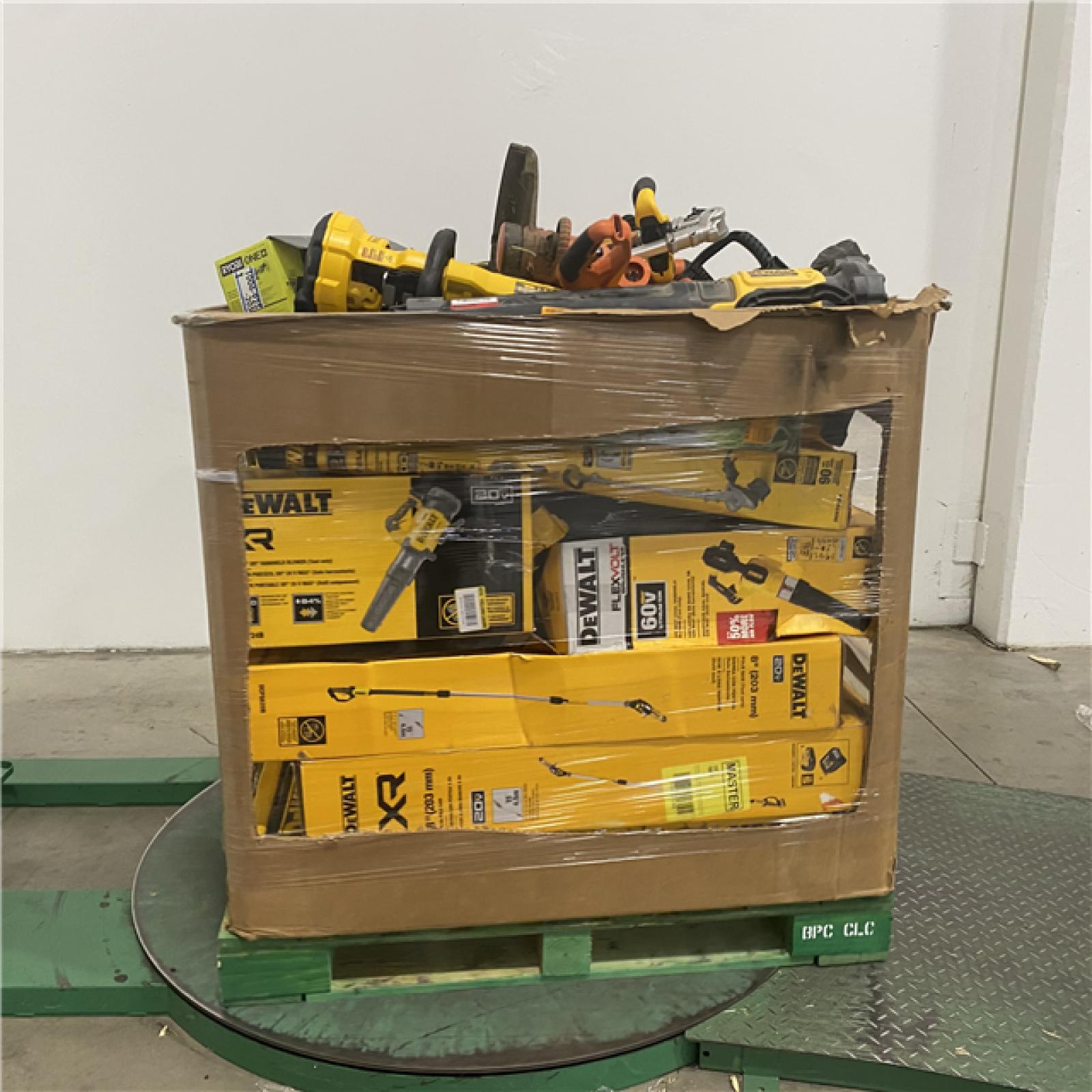 Dallas Location - As-Is Tool Pallet