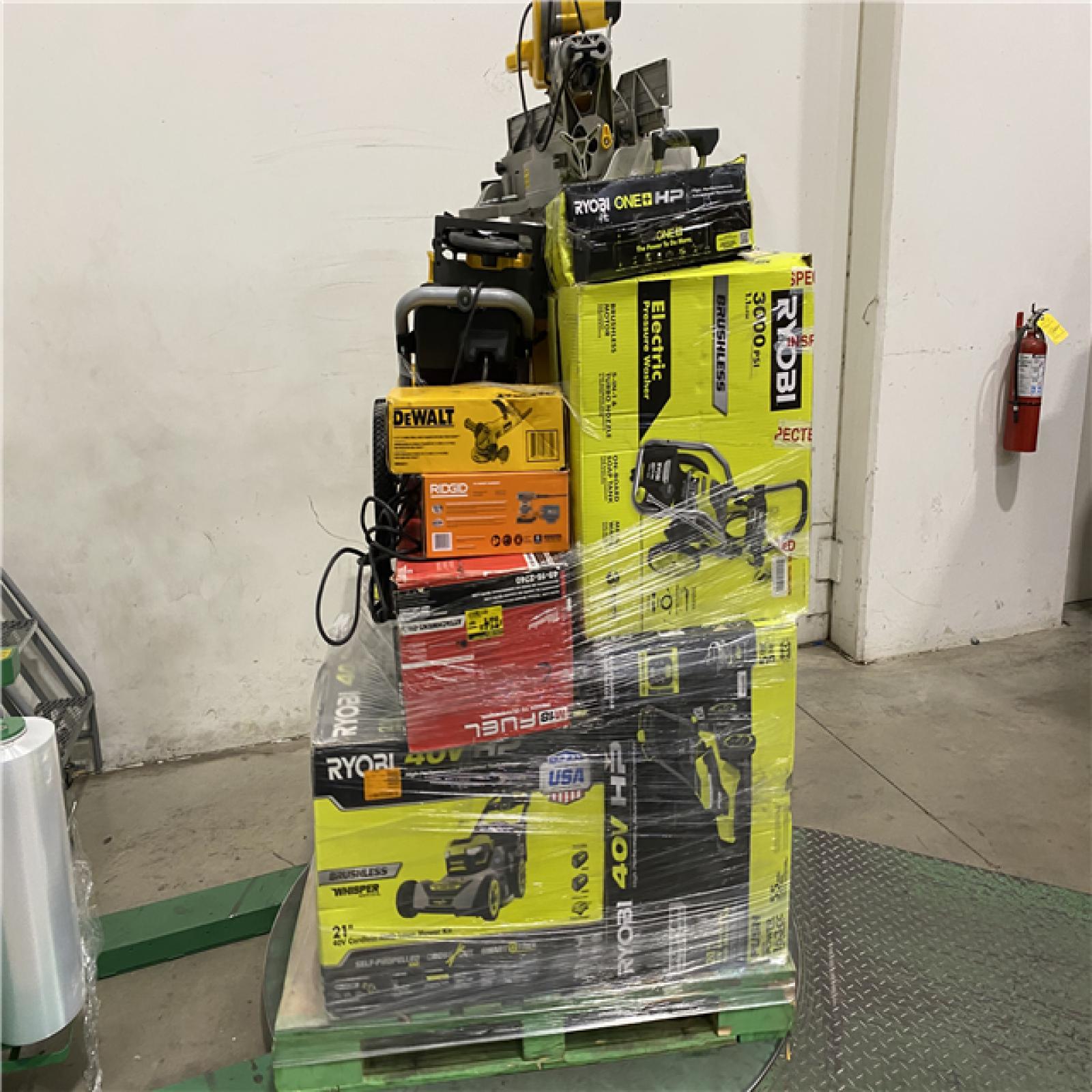 Dallas Location - As-Is Tool Pallet