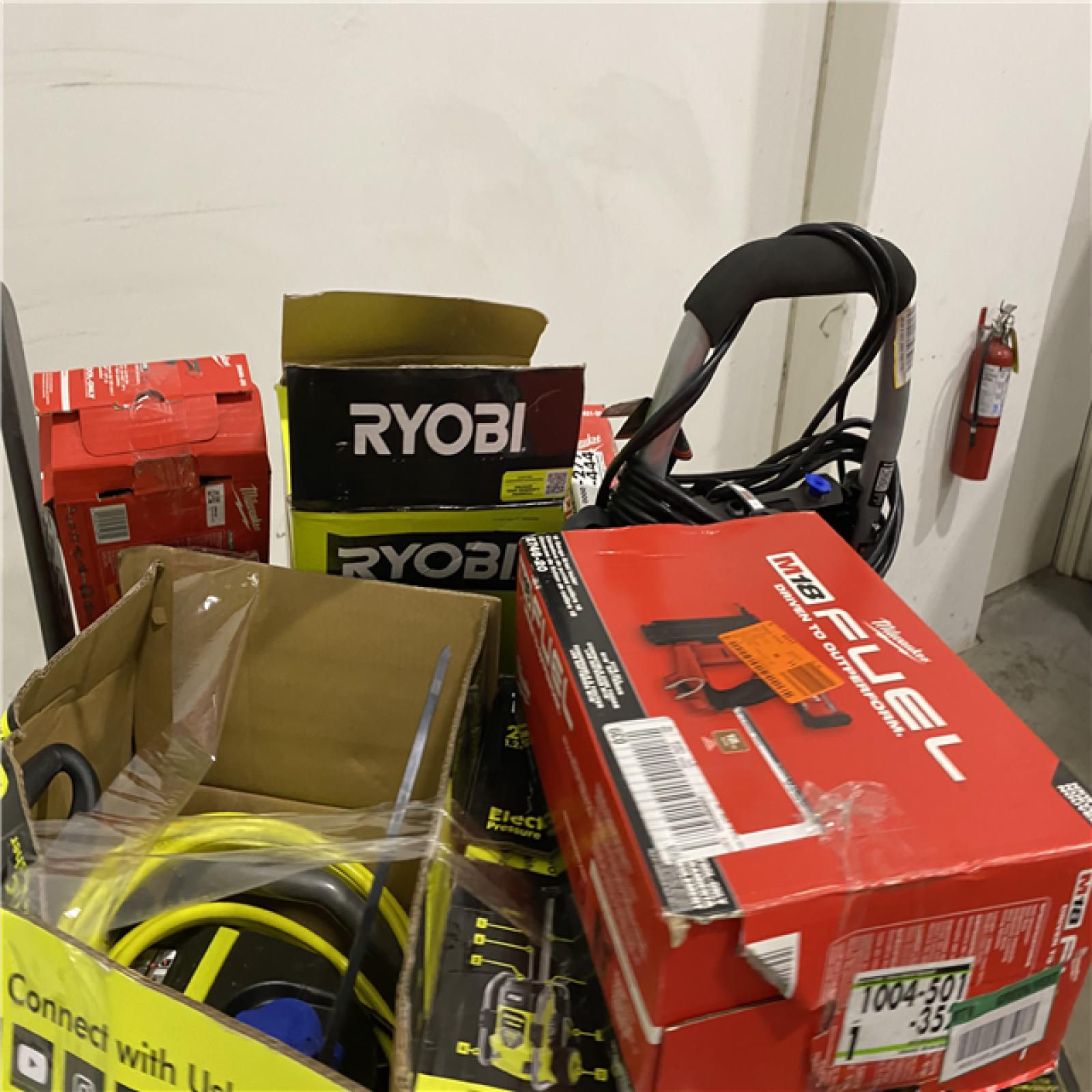 Dallas Location - As-Is Tool Pallet