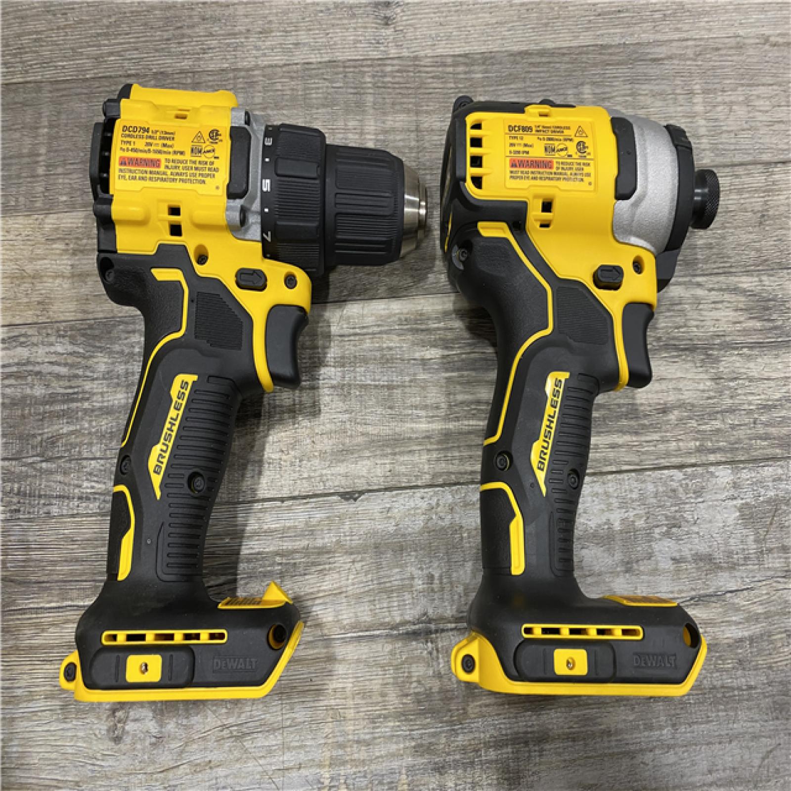 AS-IS DEWALT ATOMIC 20-Volt MAX Lithium-Ion Cordless Combo Kit