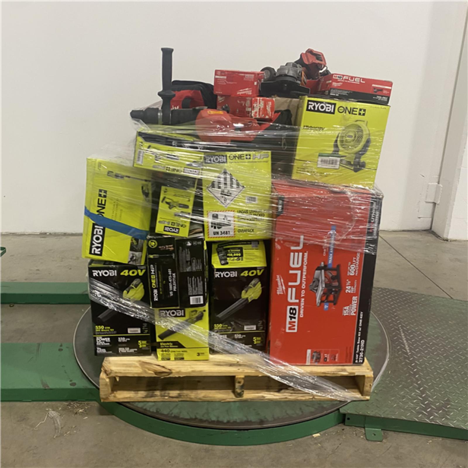 Dallas Location - As-Is Tool Pallet