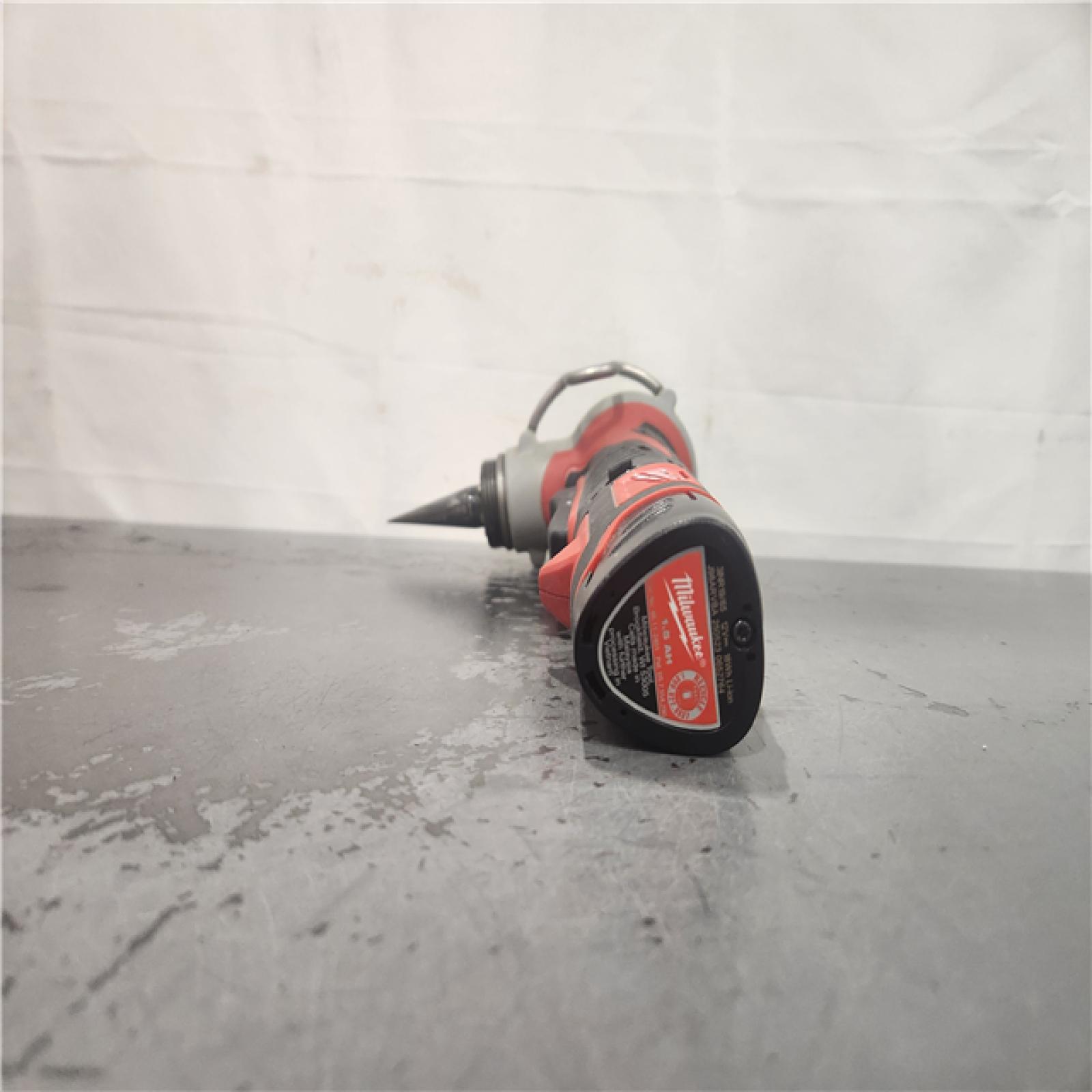 AS-IS- Milwaukee 12V Lithium-Ion Cordless PEX Expansion Tool Kit