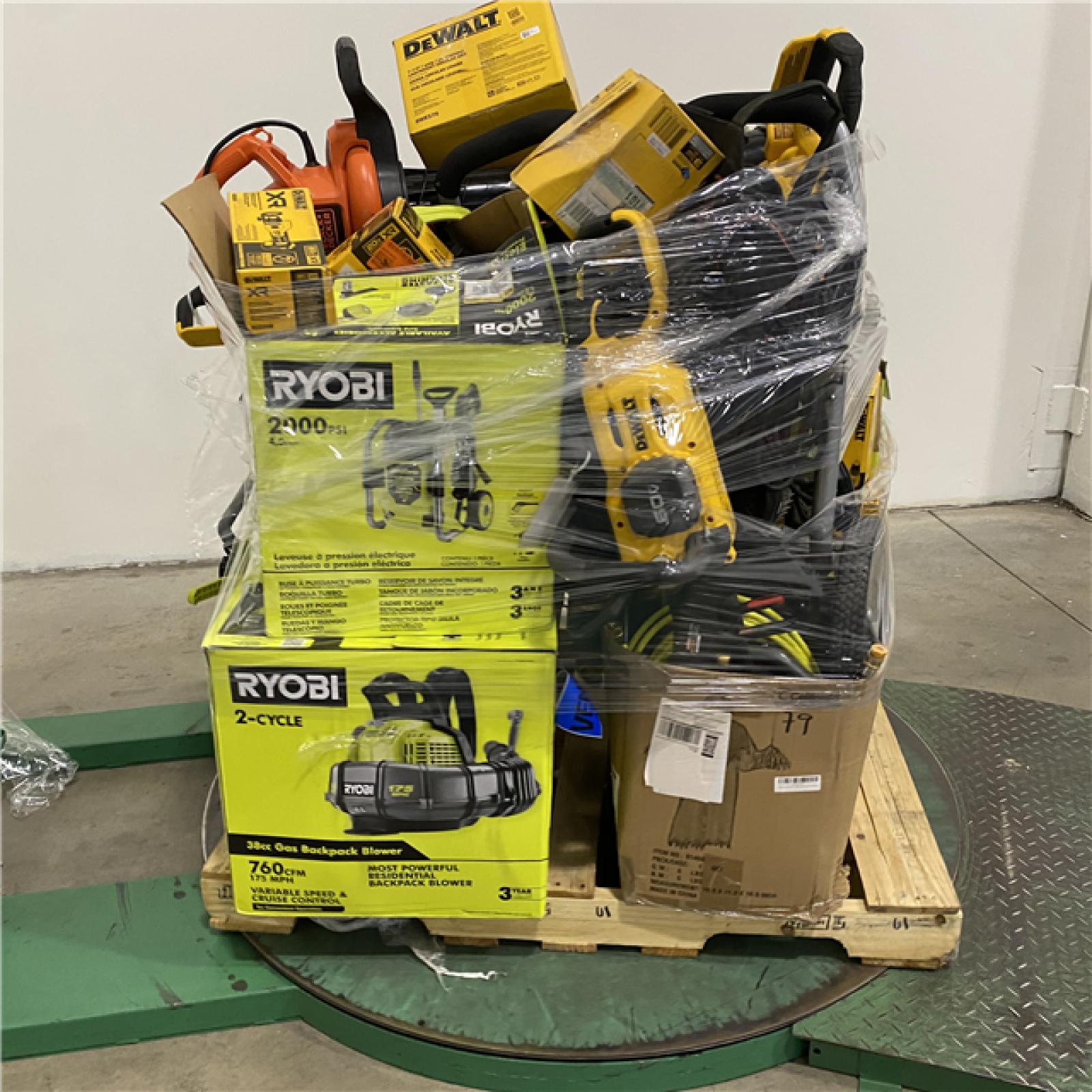 Dallas Location - As-Is Tool Pallet