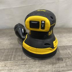 AS-IS DEWALT 20V MAX XR Cordless Brushless 5 in. Random Orbital Sander Kit