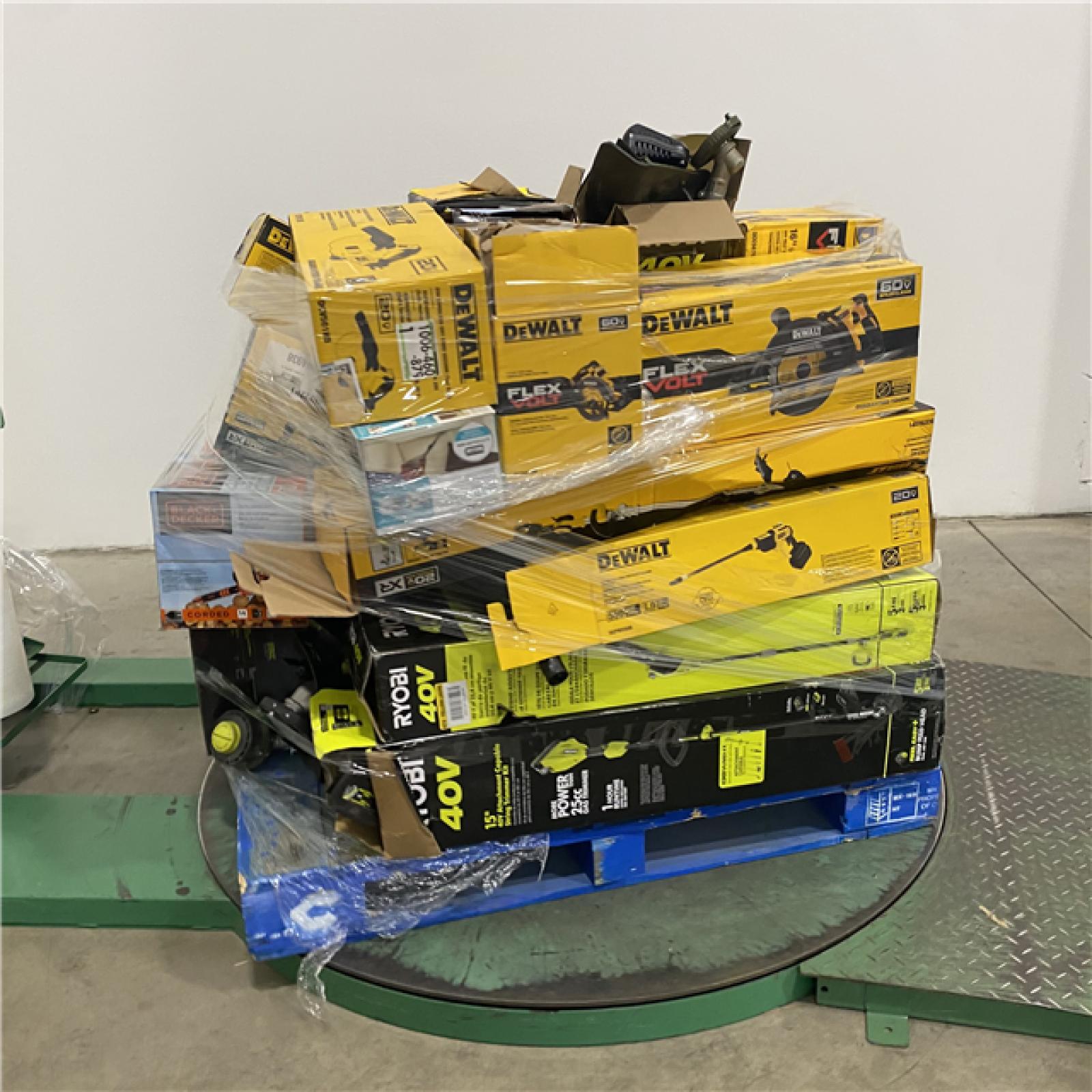 Dallas Location - As-Is Tool Pallet