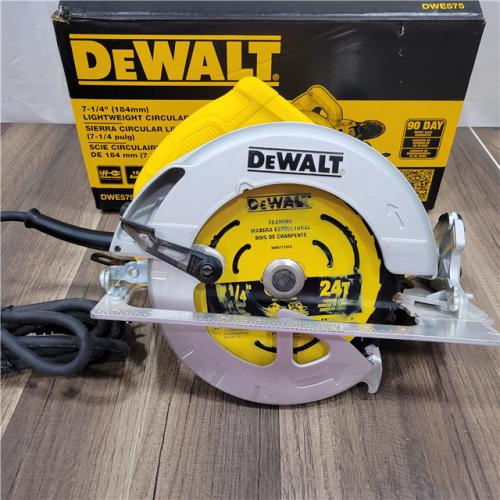 GOOD  DEWALT  15 Amp Corded 7-1/4 in. Lightweight Circular Saw